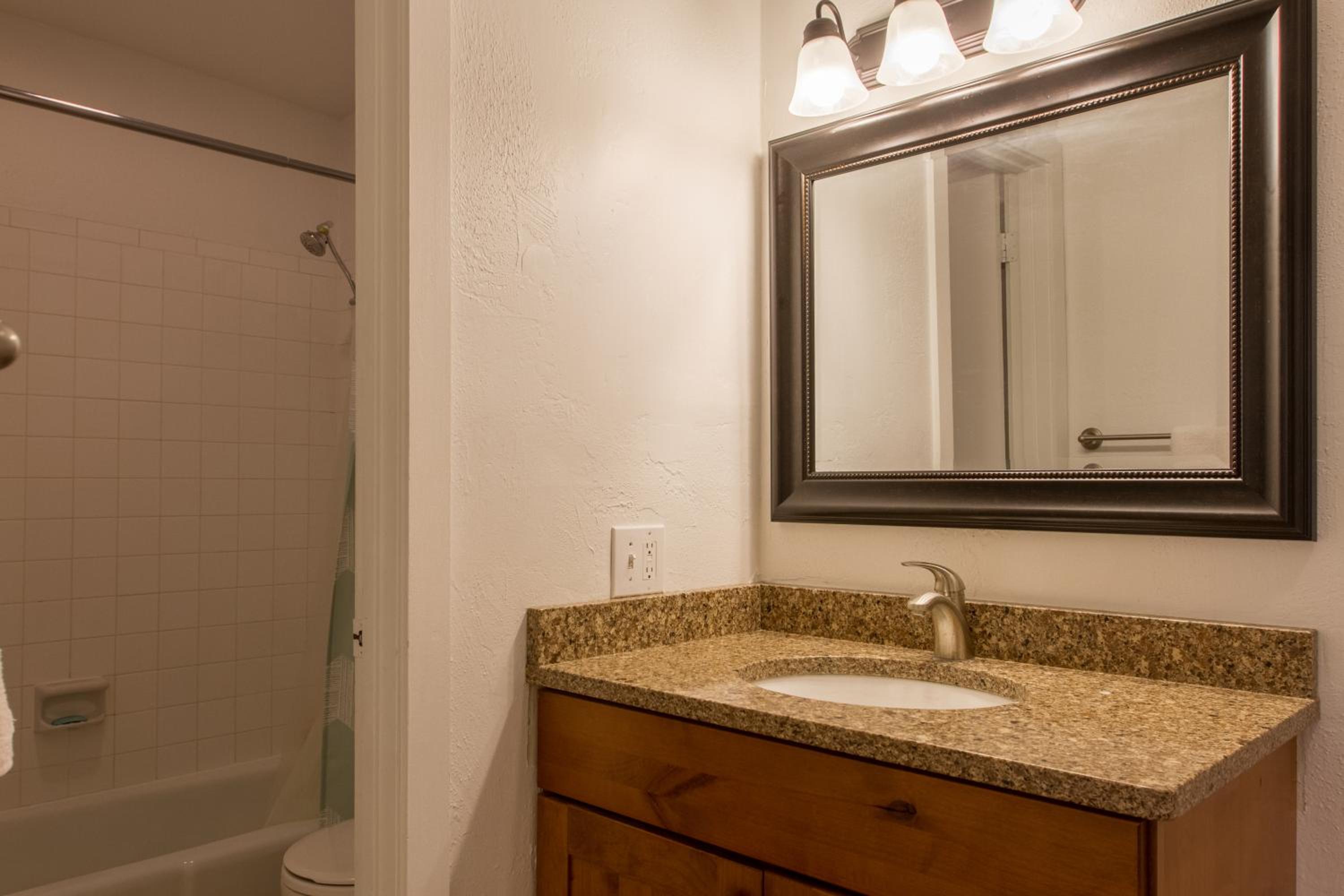 Breakaway West - Studio, 2,3 Bedrooms by Vail Realty