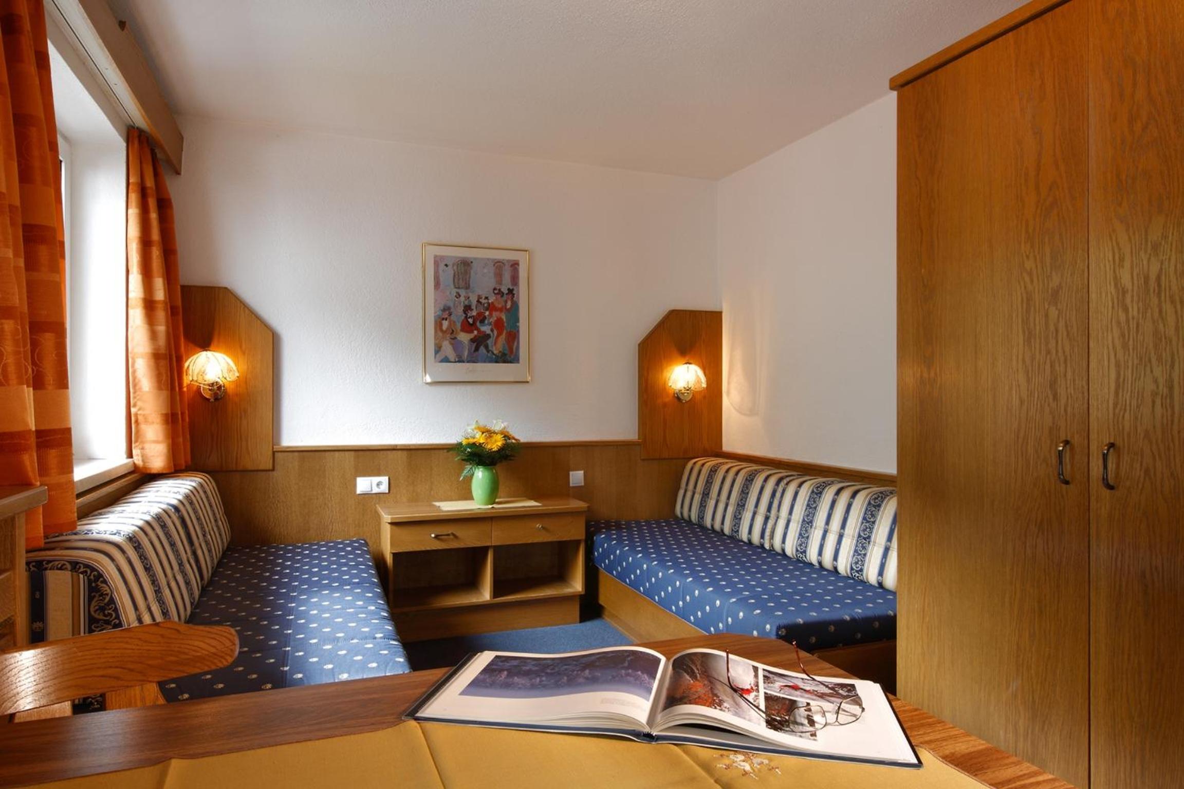 Haus Anton Sölden - Apartments & Zimmer