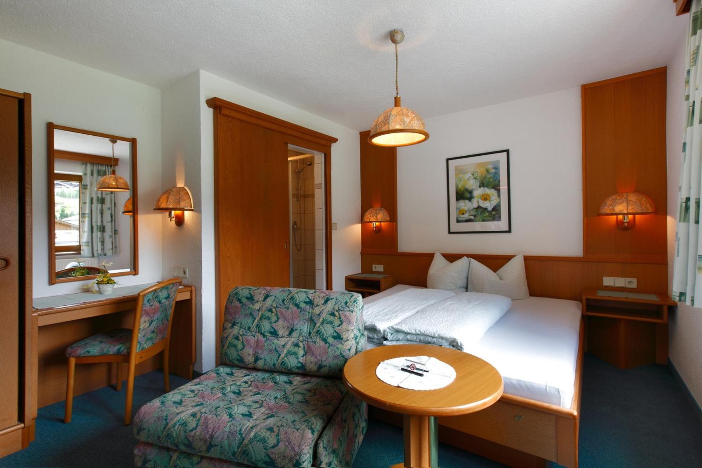 Haus Anton Sölden - Apartments & Zimmer