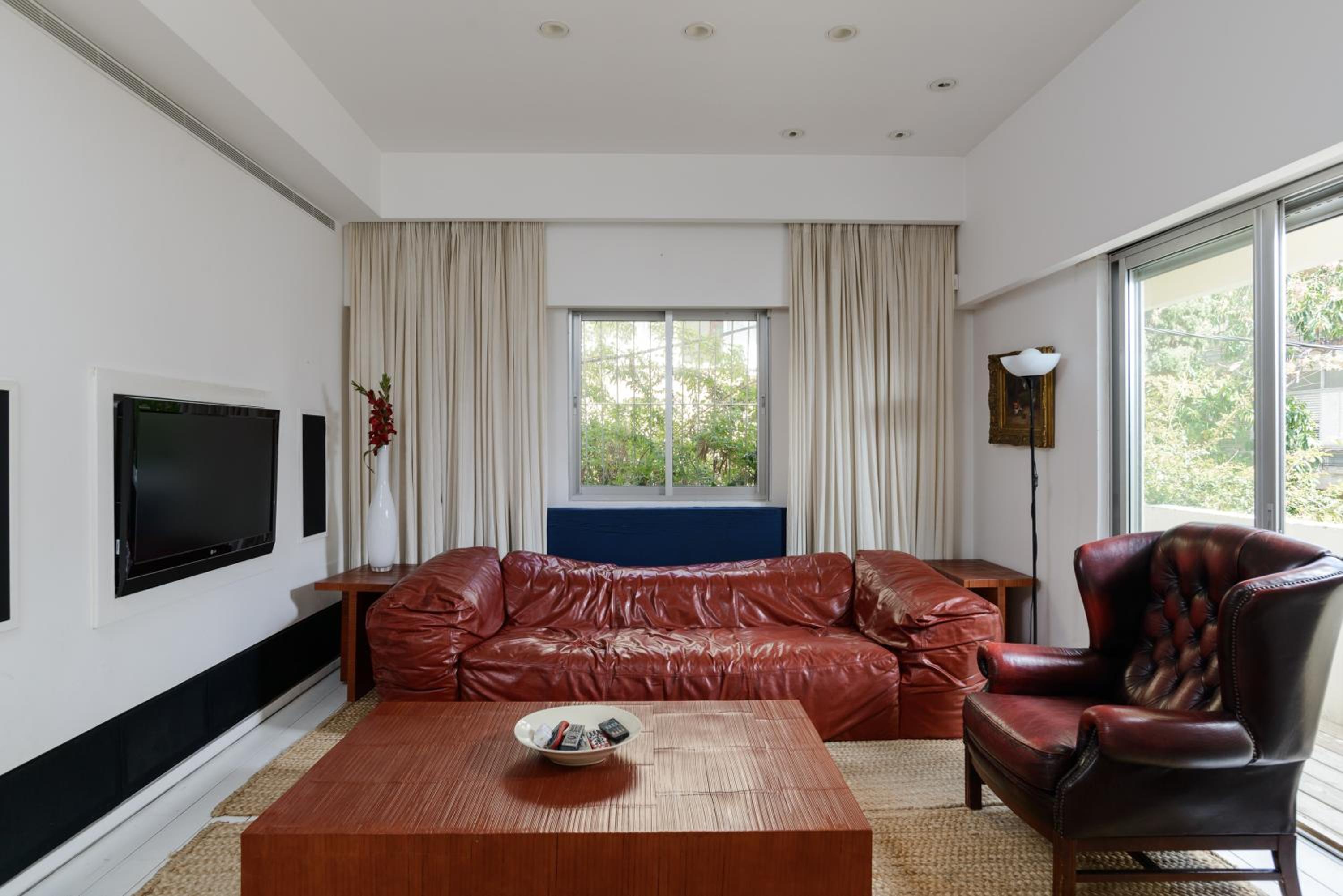 Gordon Beach Luxury Apartment