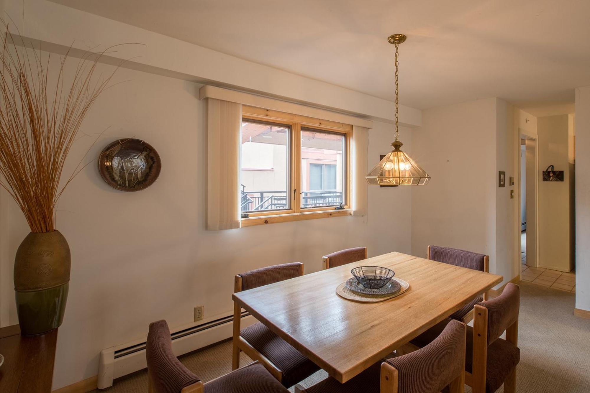 Breakaway West - Studio, 2,3 Bedrooms by Vail Realty