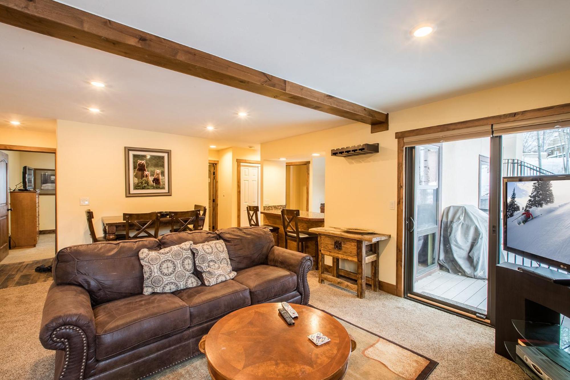 Breakaway West - Studio, 2,3 Bedrooms by Vail Realty
