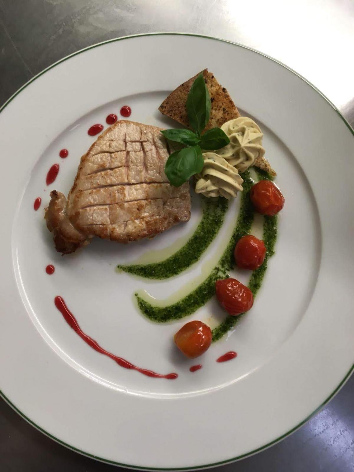 restaurant