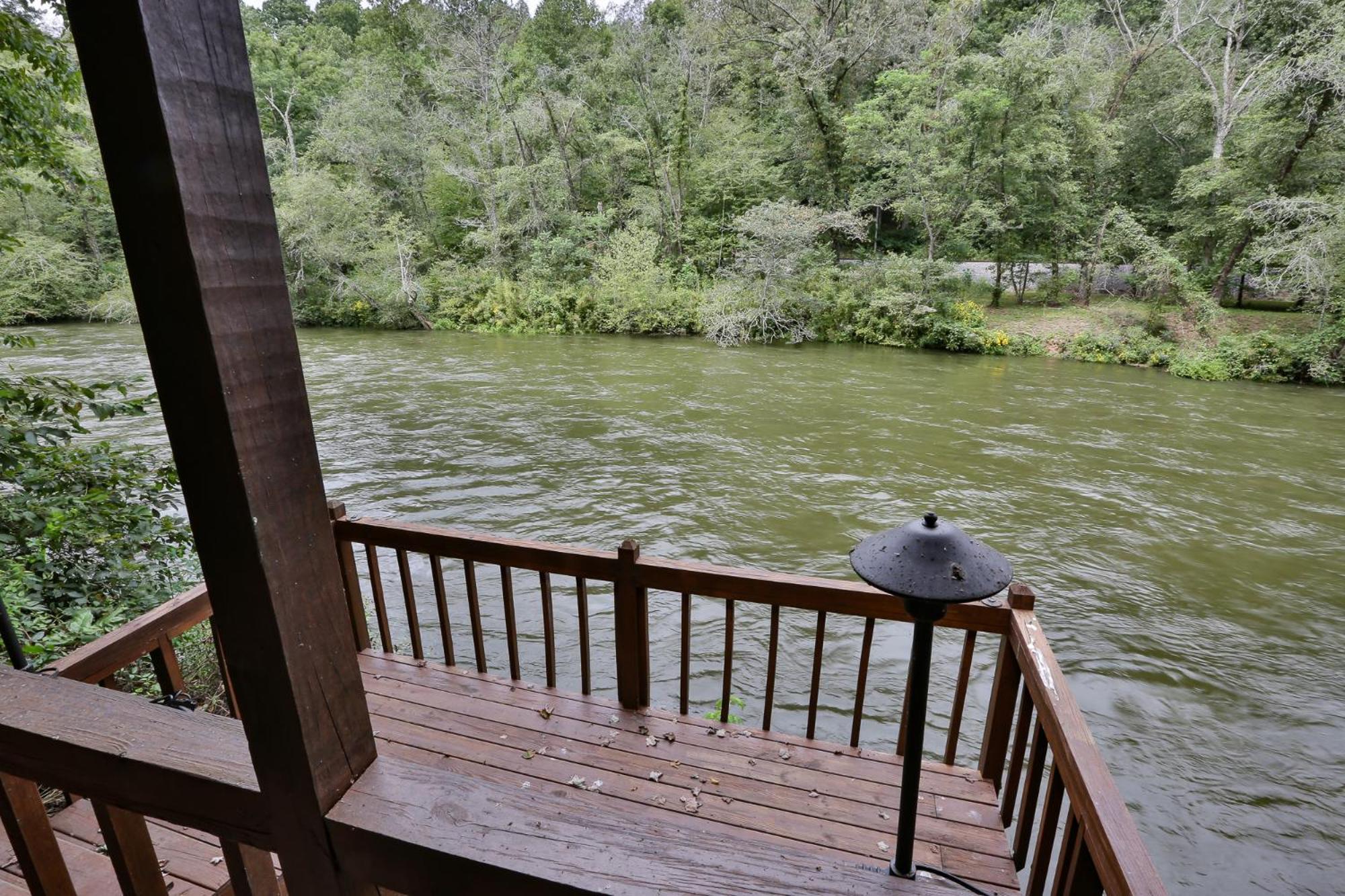 HEAVEN ON THE TOCCOA Where you will Enjoy the Sites and Sounds of the Toccoa River view 5