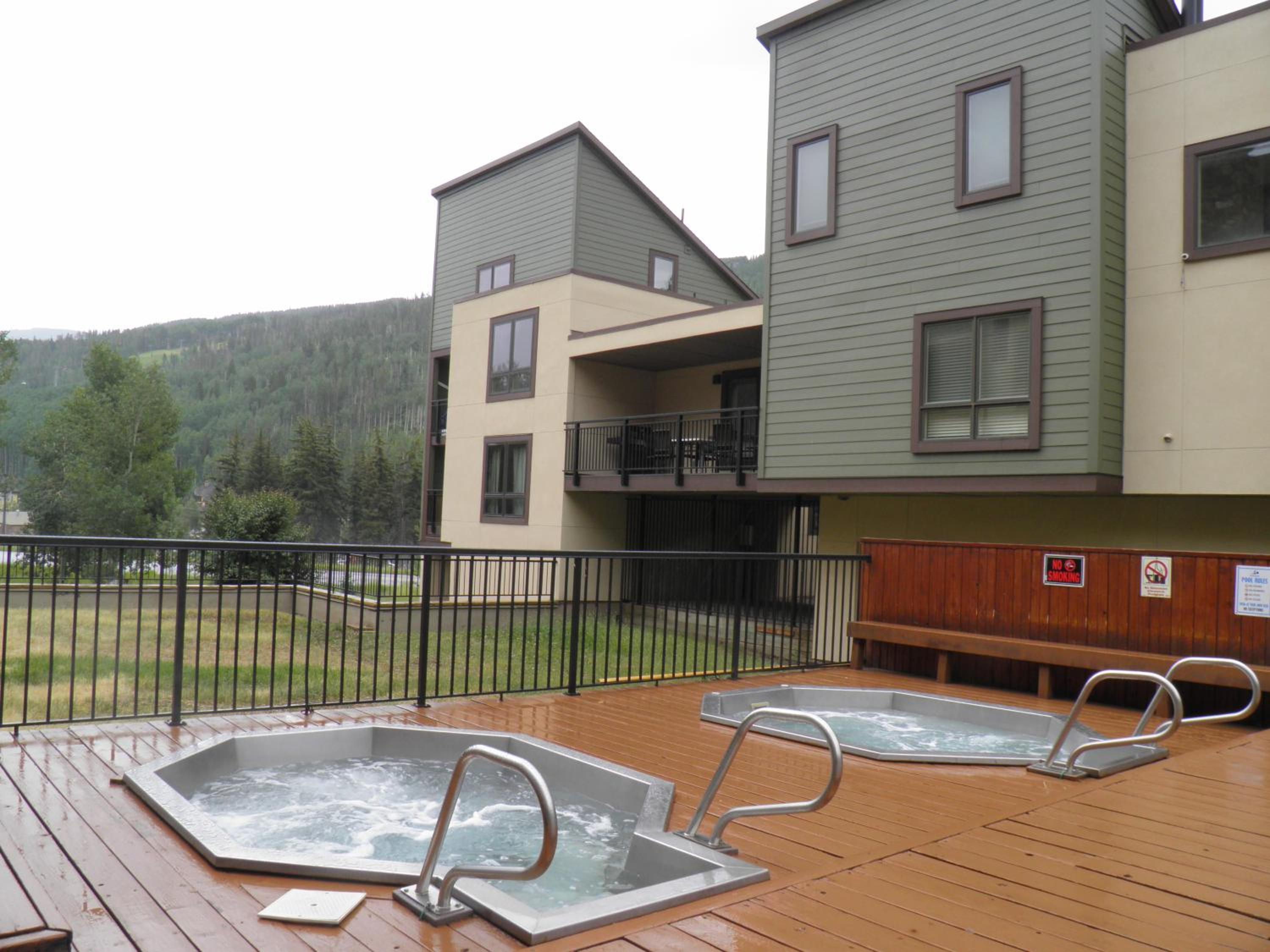 Breakaway West - Studio, 2,3 Bedrooms by Vail Realty