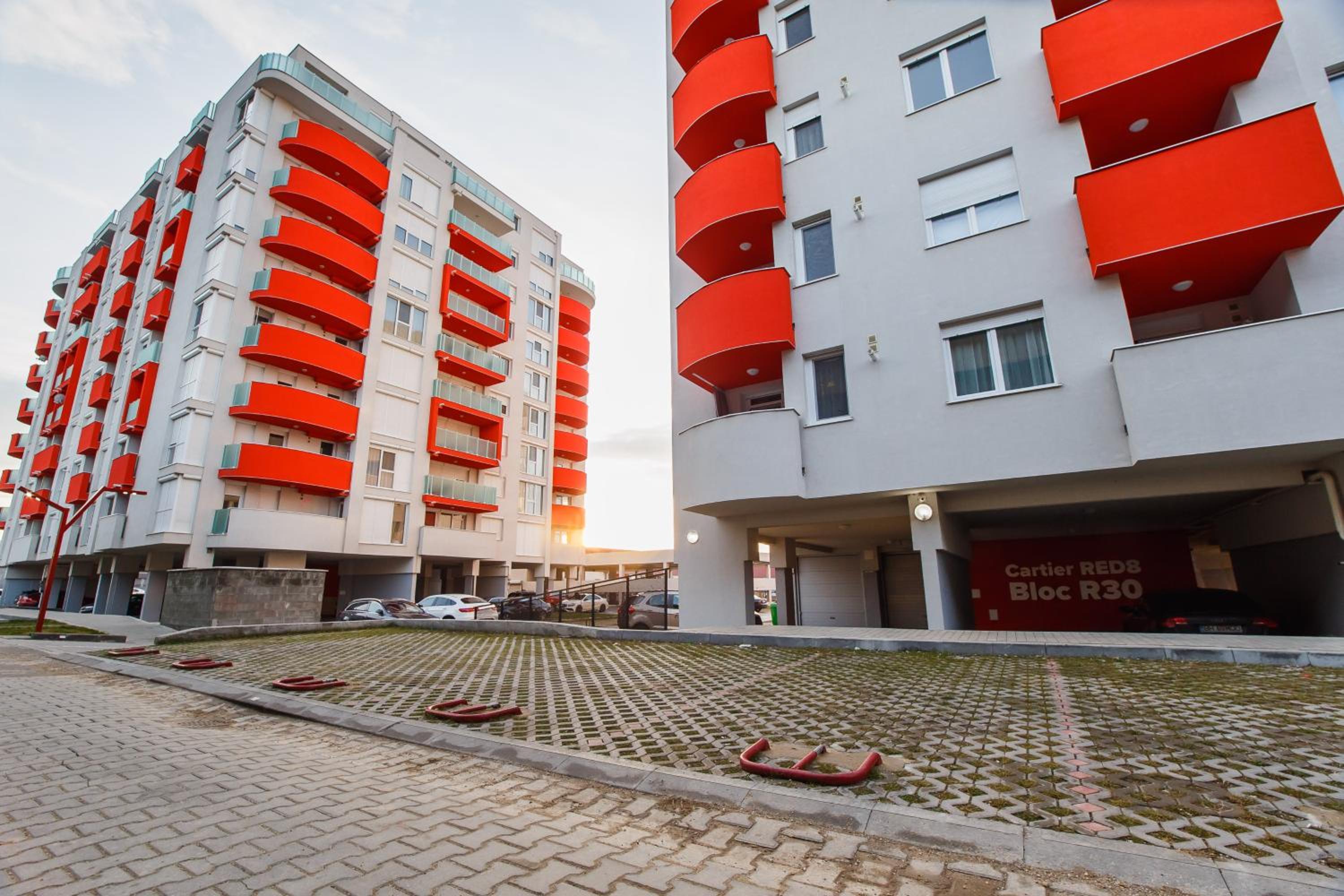 Enjoy Time in Central Oradea view 5
