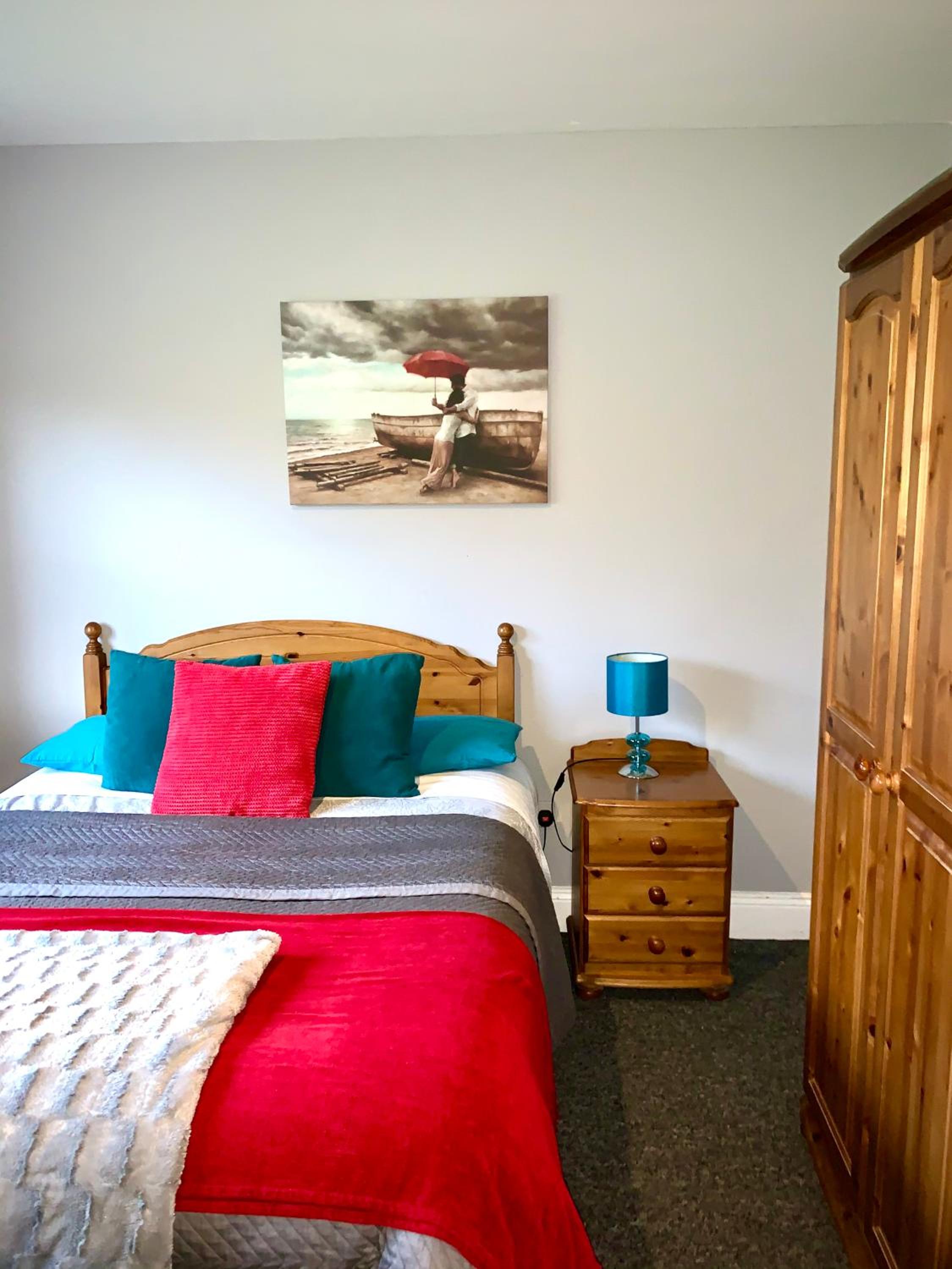 Cottage 33 Old Killarney Village Killarney V93K66X 4 King Beds Sleeps 8 Sharing