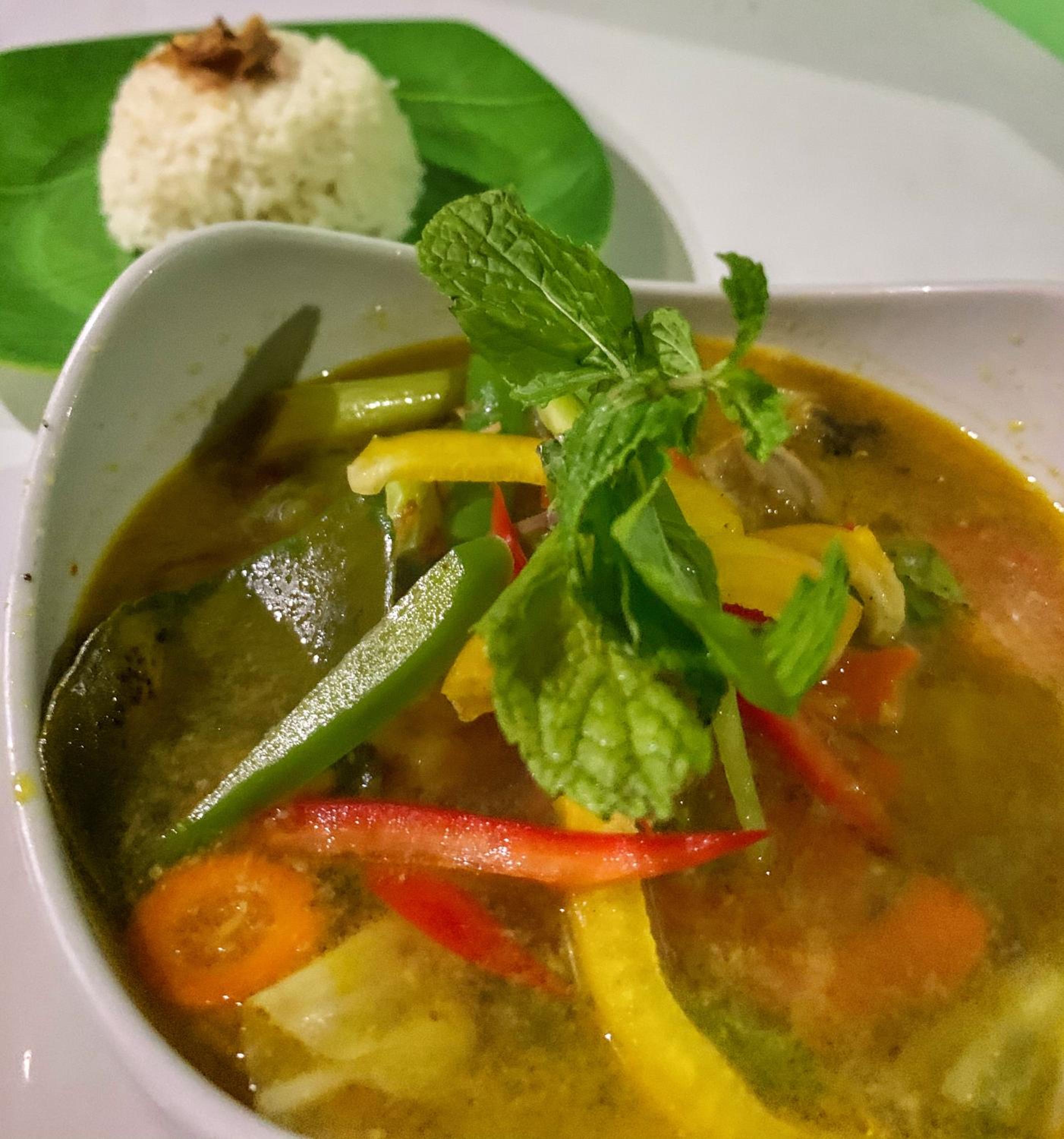 Nyoman Guesthouse and Grill