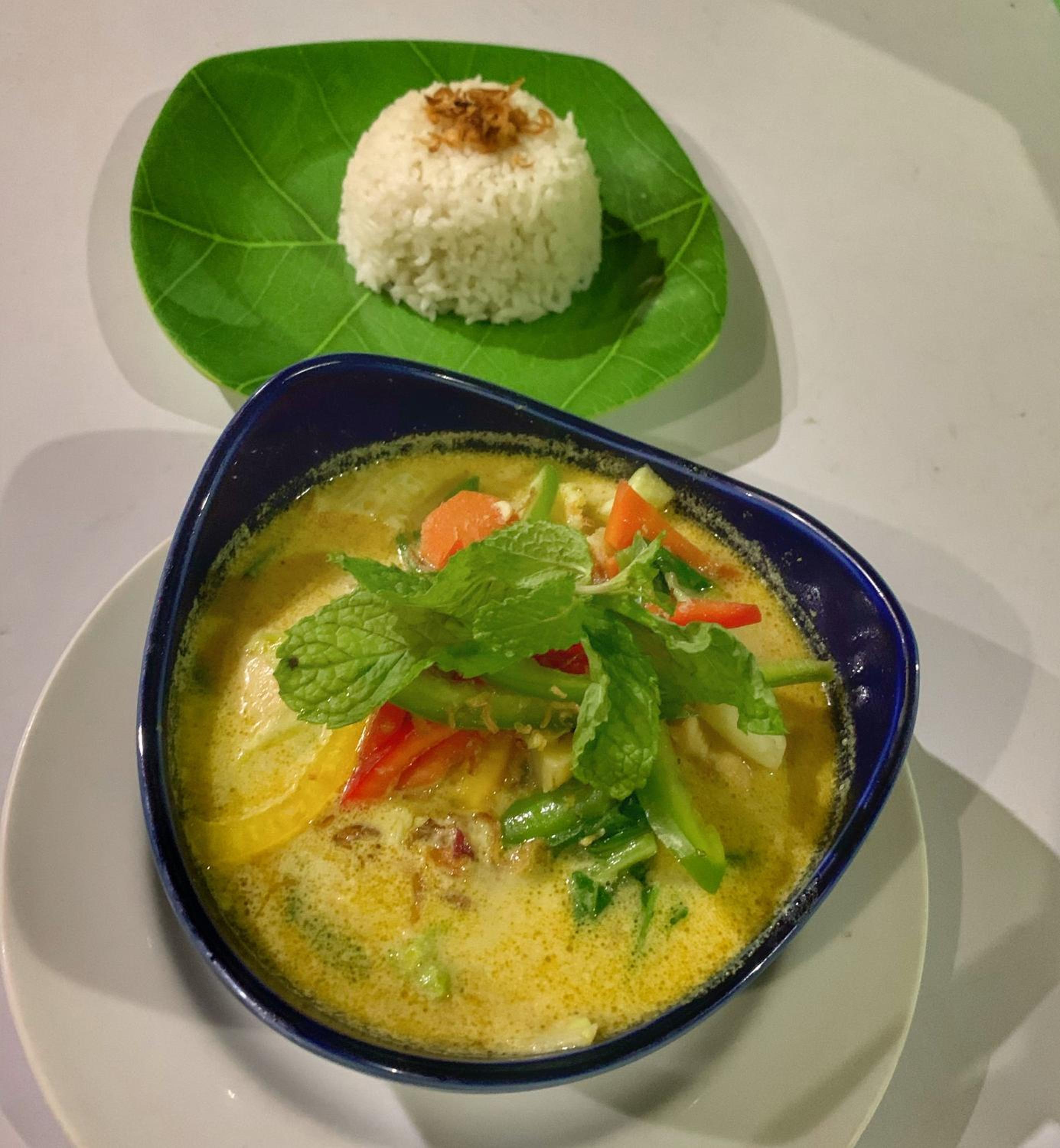 Nyoman Guesthouse and Grill