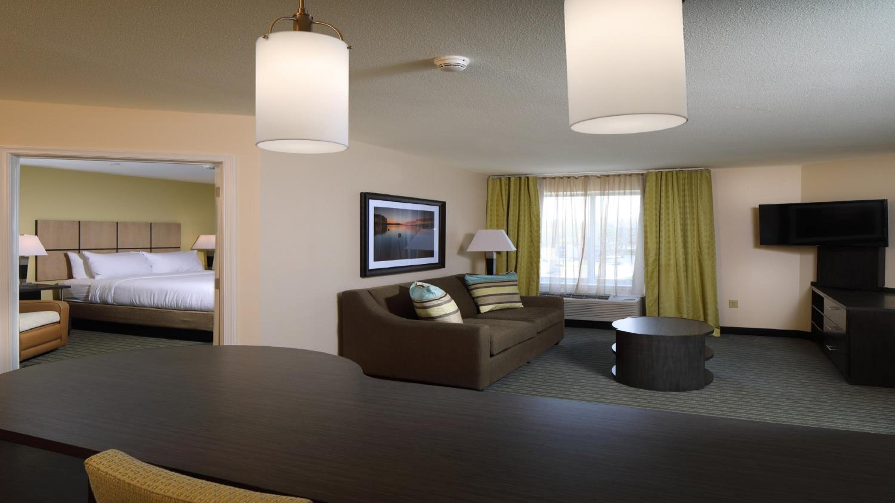 Newark Vacations - Candlewood Suites - Newark South - University Area, an IHG Hotel - Property Image 2