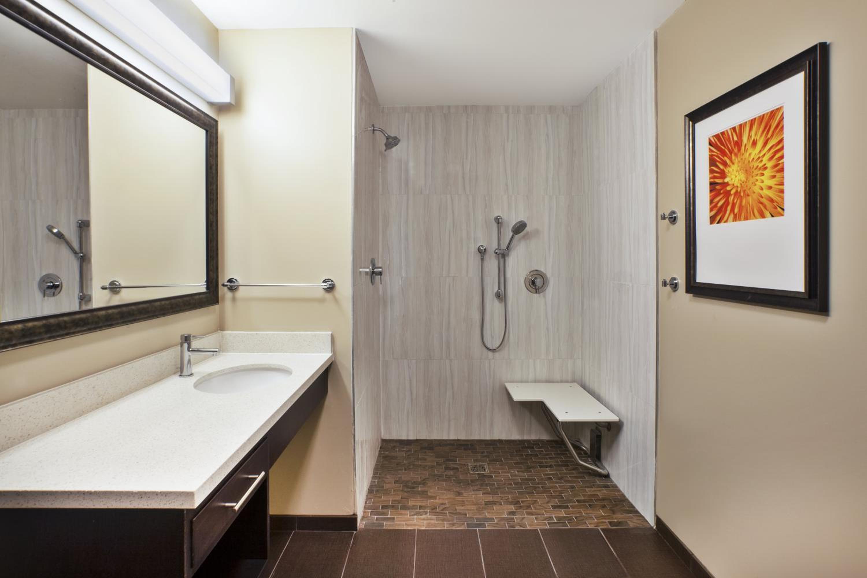 Staybridge Suites - Benton Harbor-St. Joseph by IHG