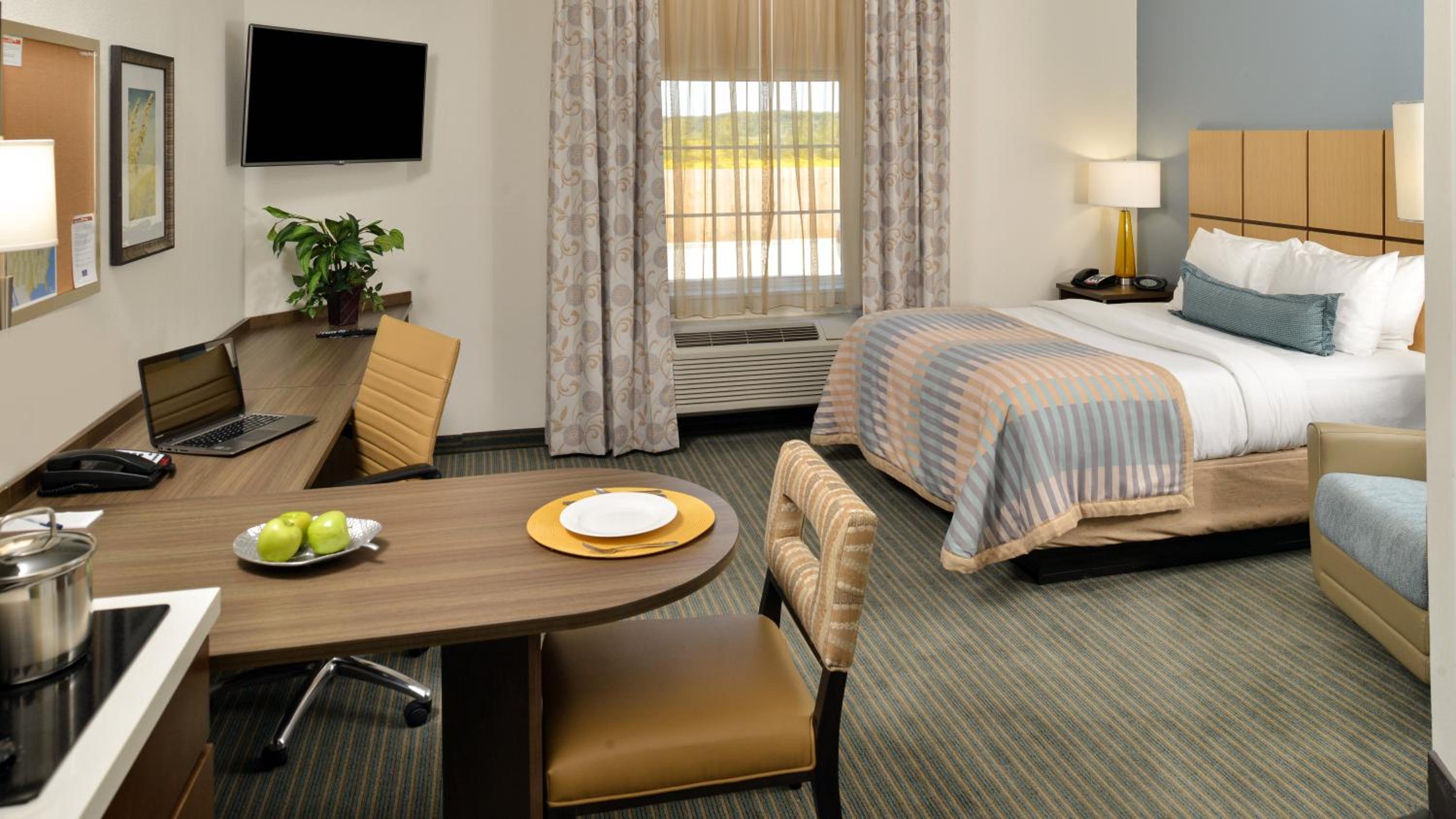 Houma Vacations - Candlewood Suites Houma, an IHG Hotel - Property Image 9