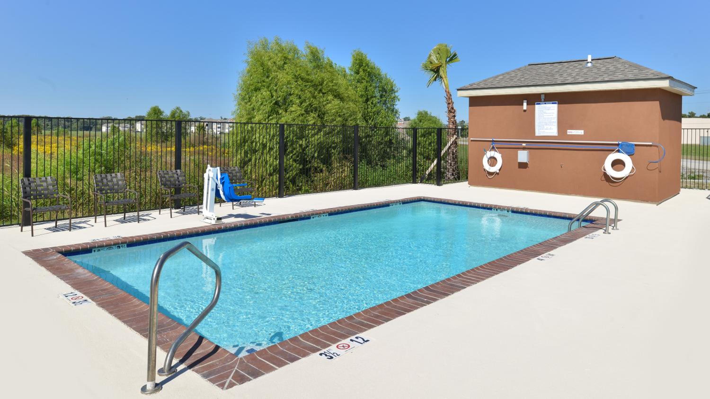 Houma Vacations - Candlewood Suites Houma, an IHG Hotel - Property Image 12
