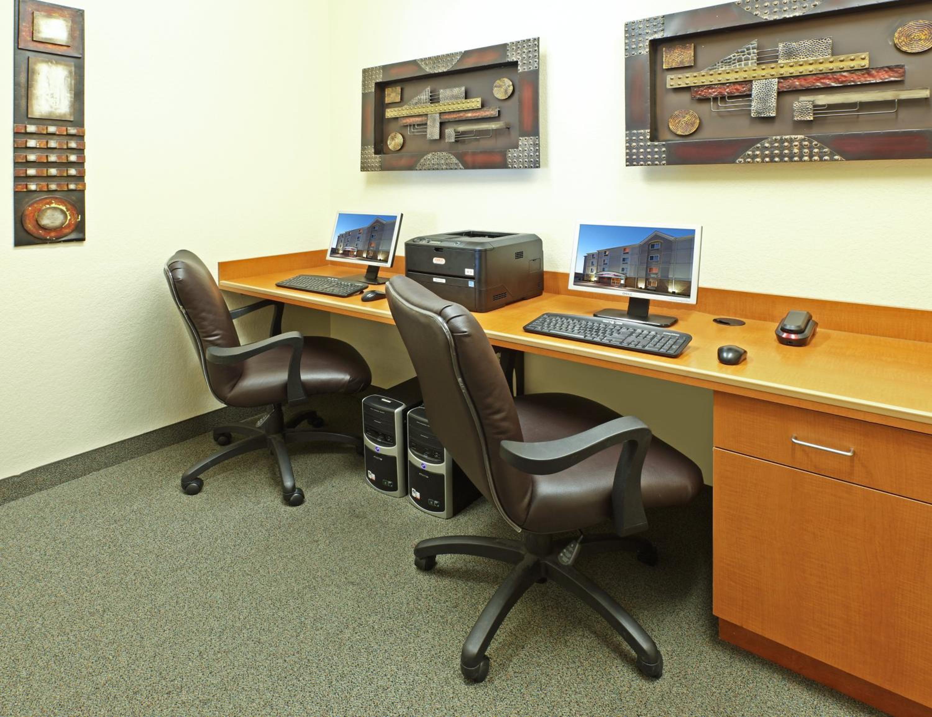 Candlewood Suites Fayetteville by IHG