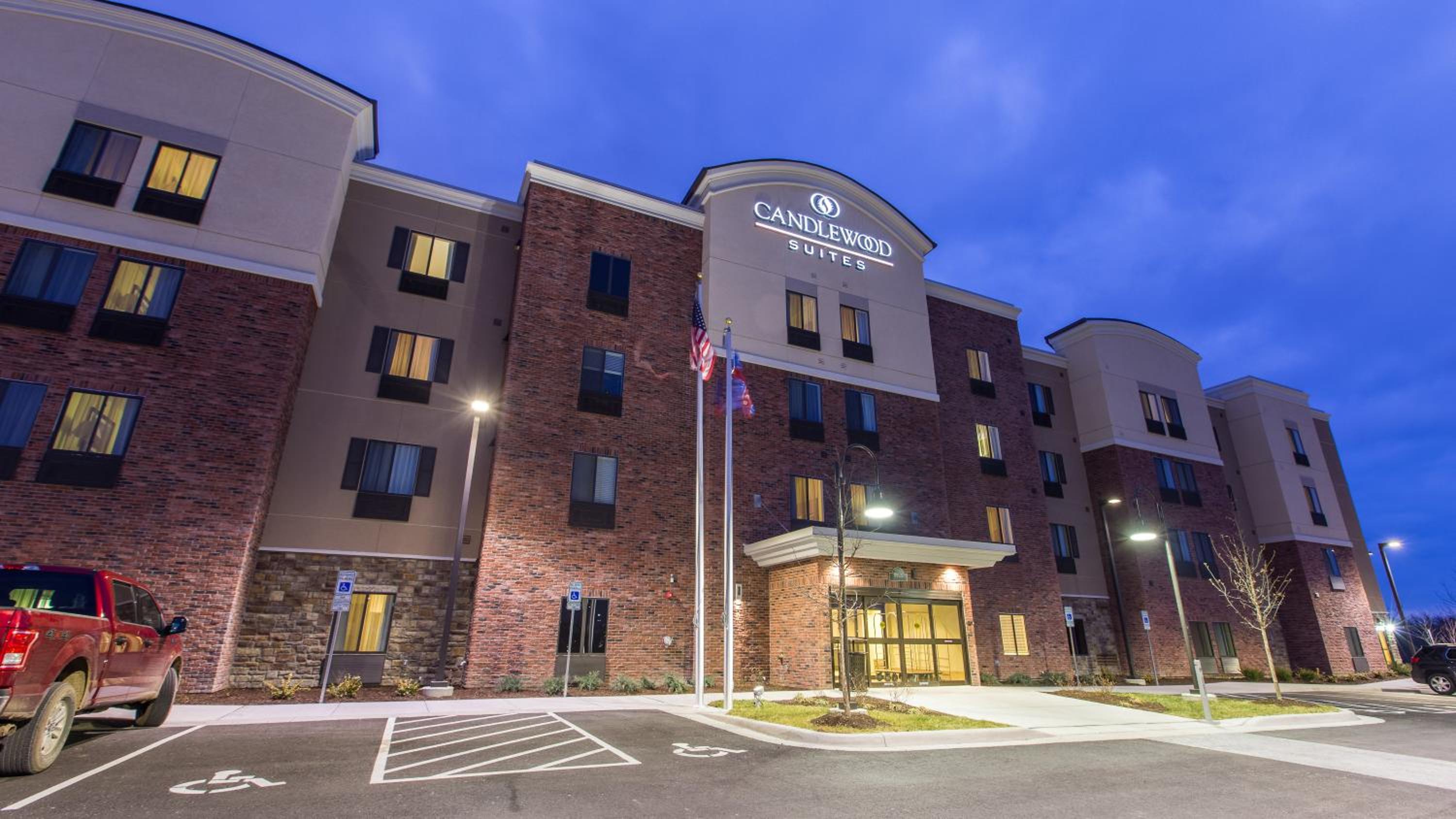 Kansas City Vacations - Candlewood Suites Overland Park W 135th St, an IHG Hotel - Property Image 1