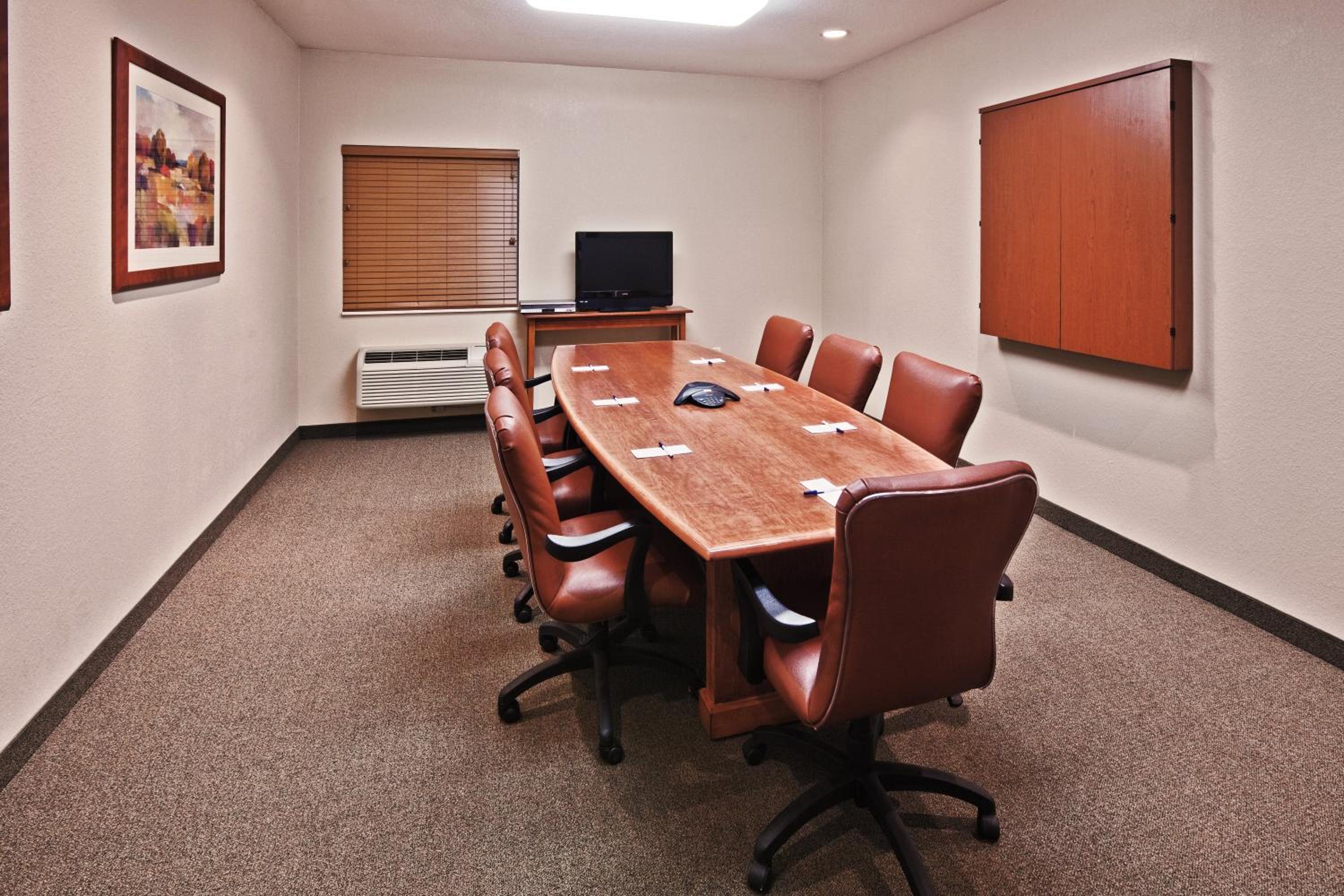 Candlewood Suites Owasso by IHG, 사진 25