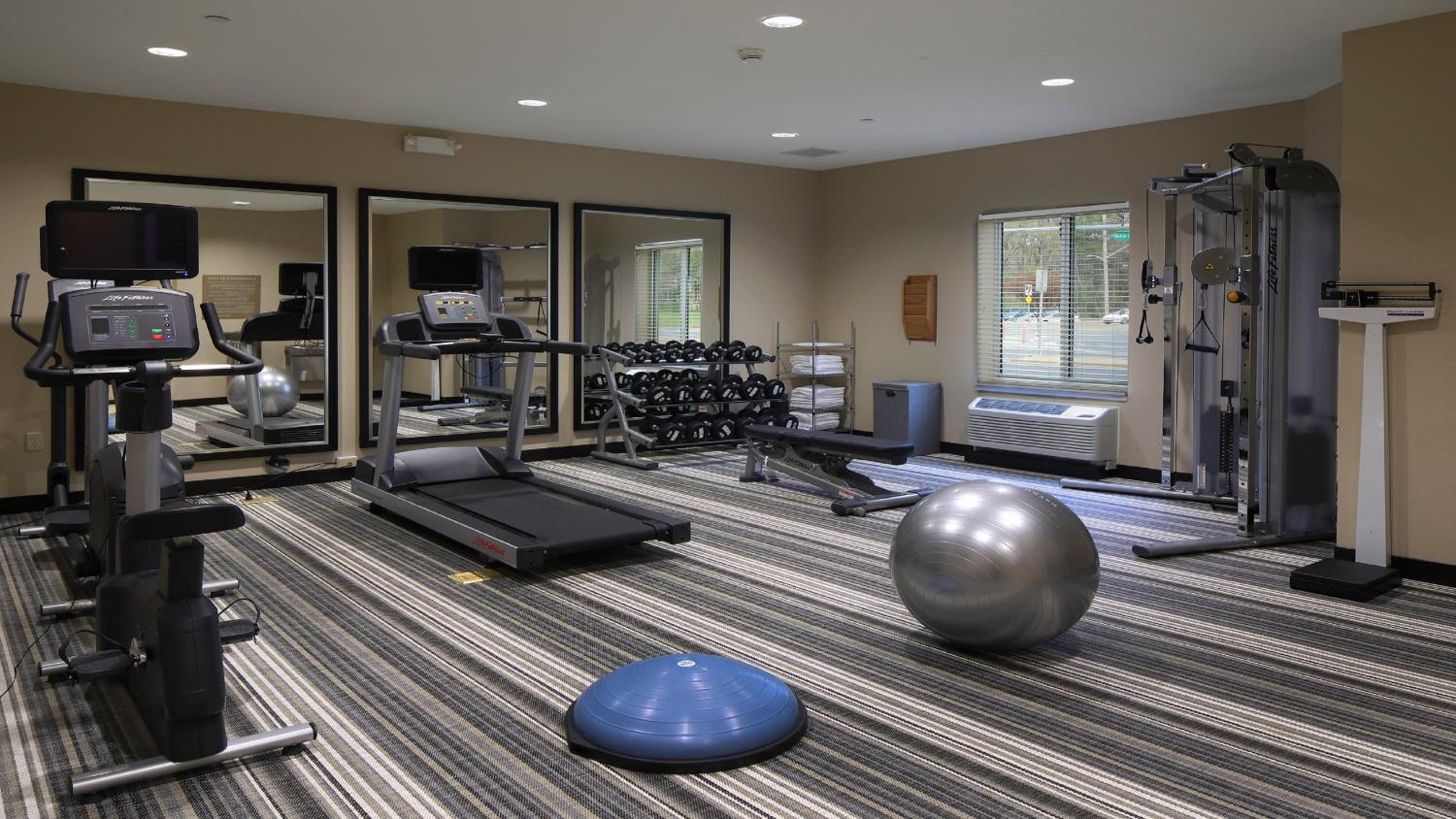 Newark Vacations - Candlewood Suites - Newark South - University Area, an IHG Hotel - Property Image 1