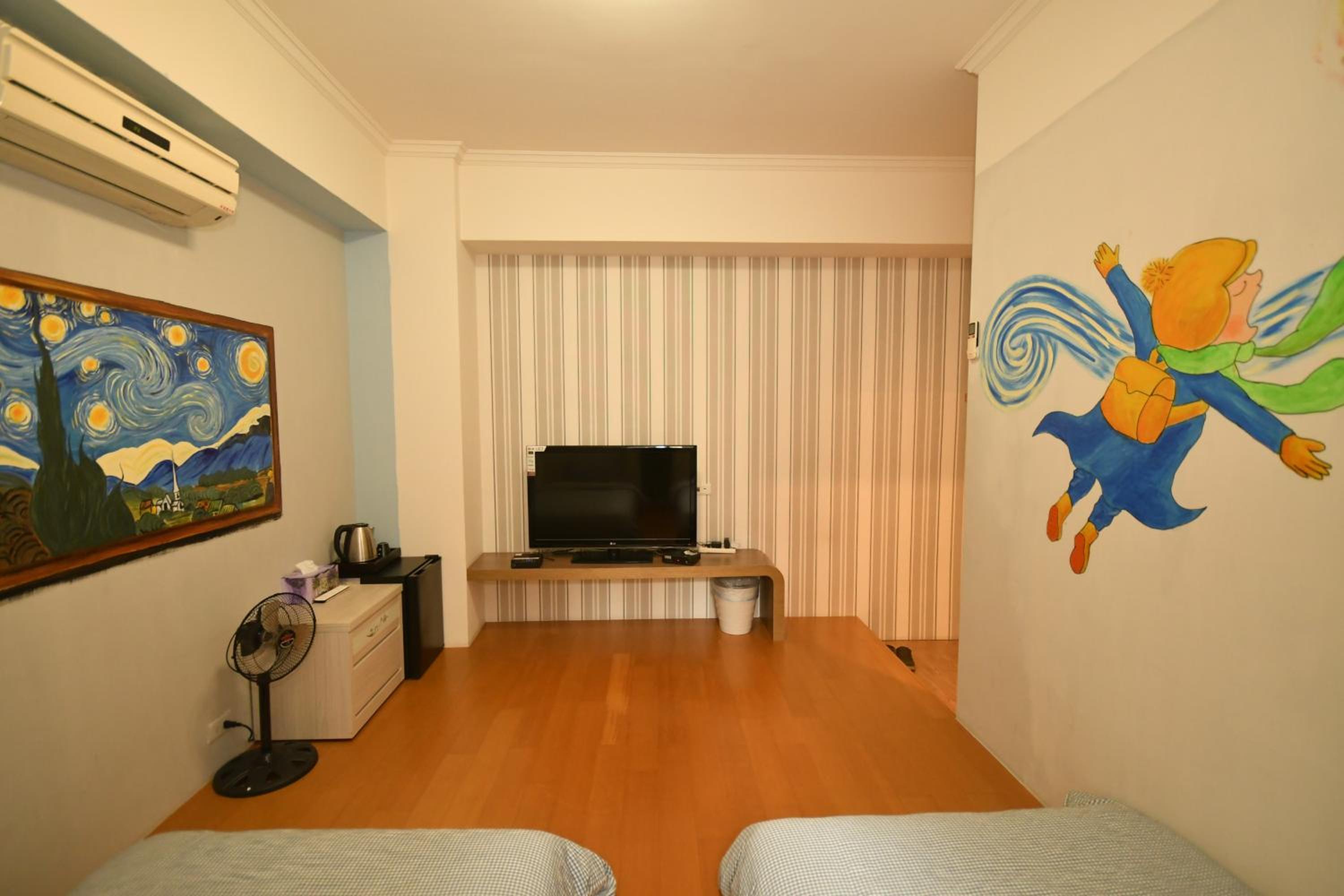 Photo 7
