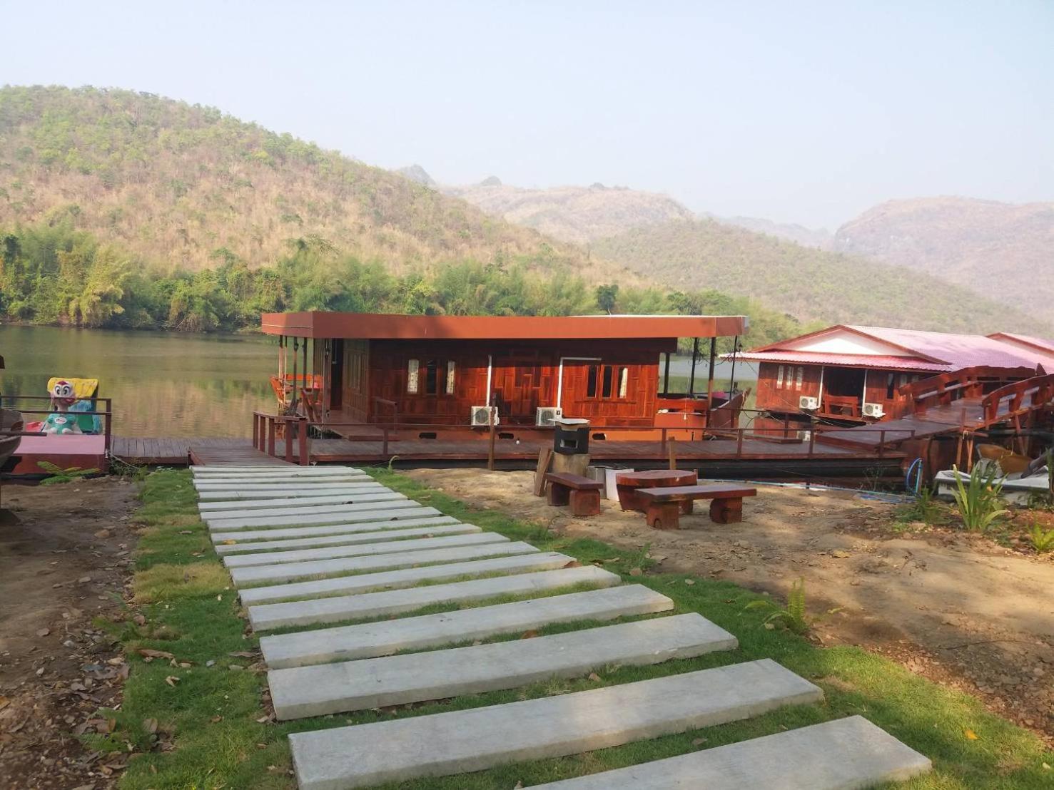 Hotel Pae Maldive Erawan - Image 1