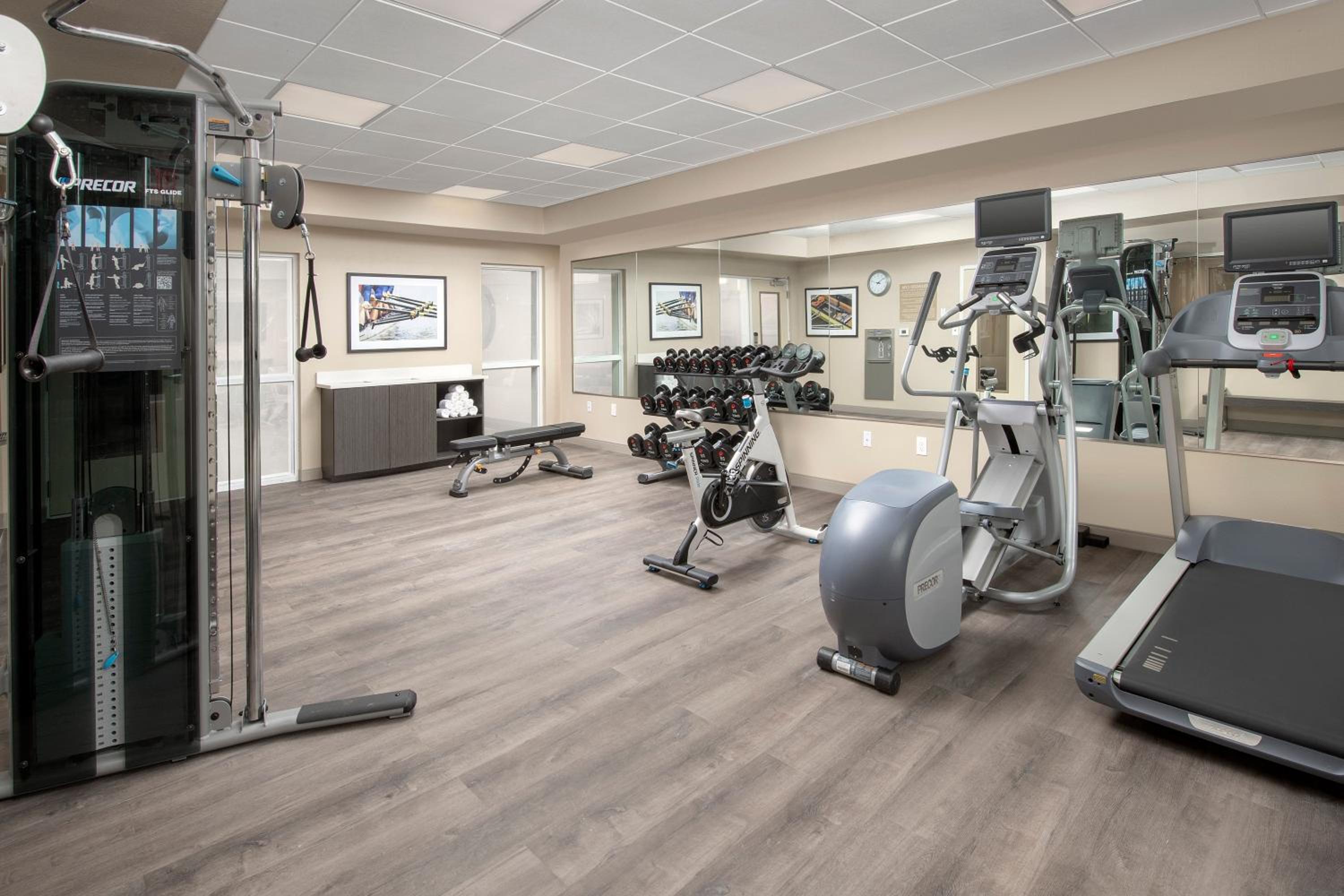 Candlewood Suites Alexandria West, an IHG Hotel - Property Image 25