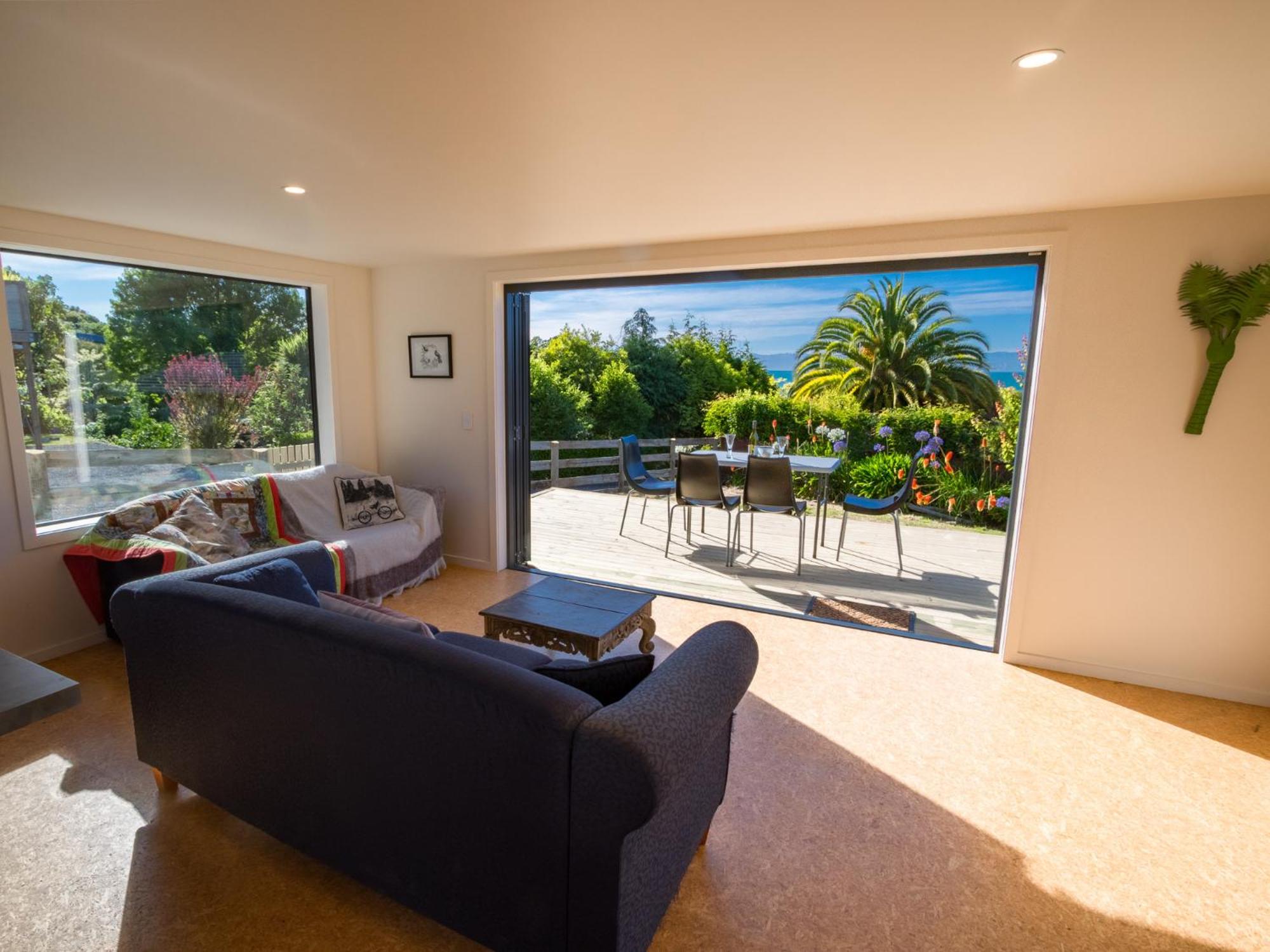 Tapu Bay Treasure - Kaiteriteri Holiday Home view 4