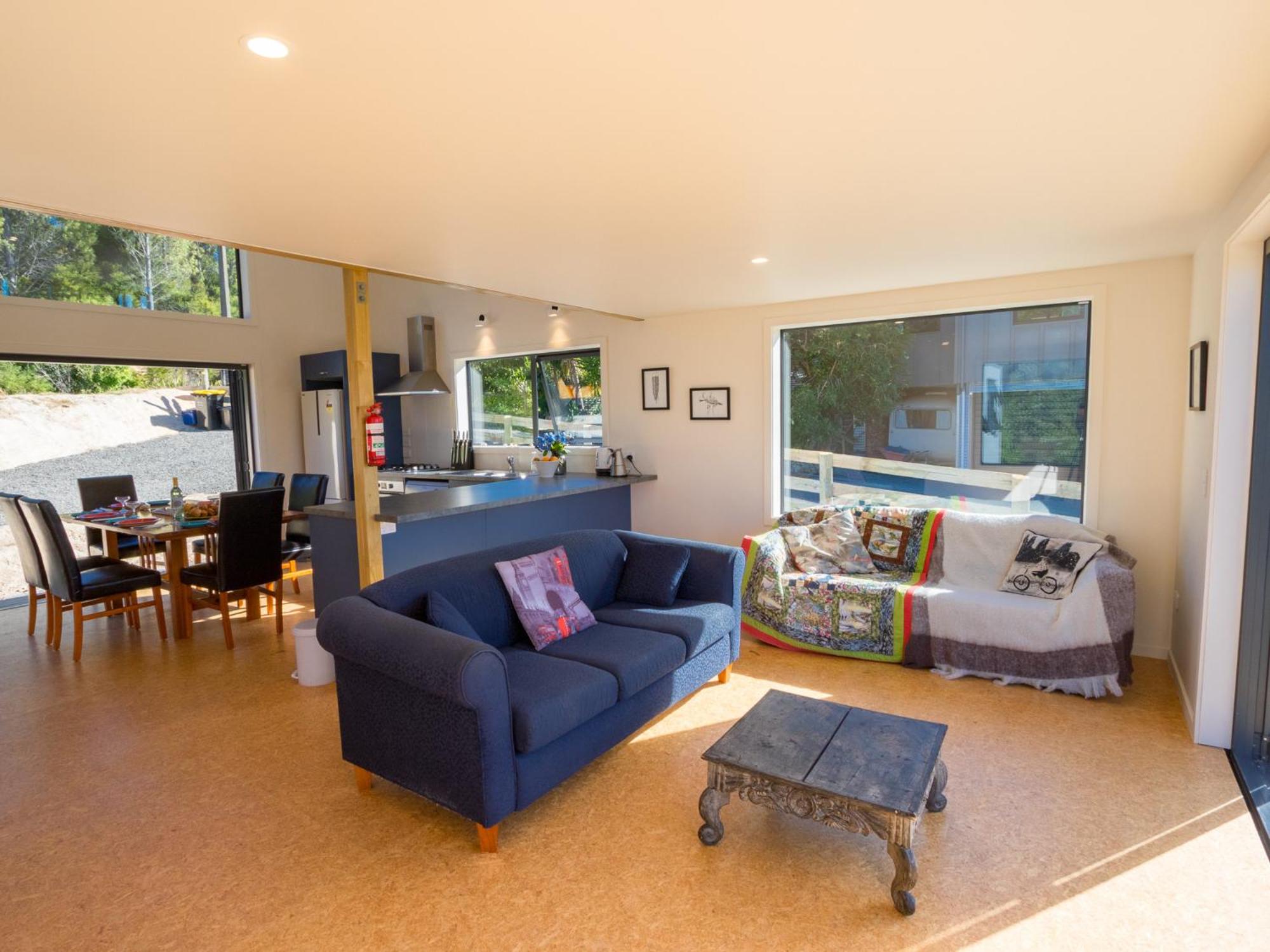 Tapu Bay Treasure - Kaiteriteri Holiday Home view 5