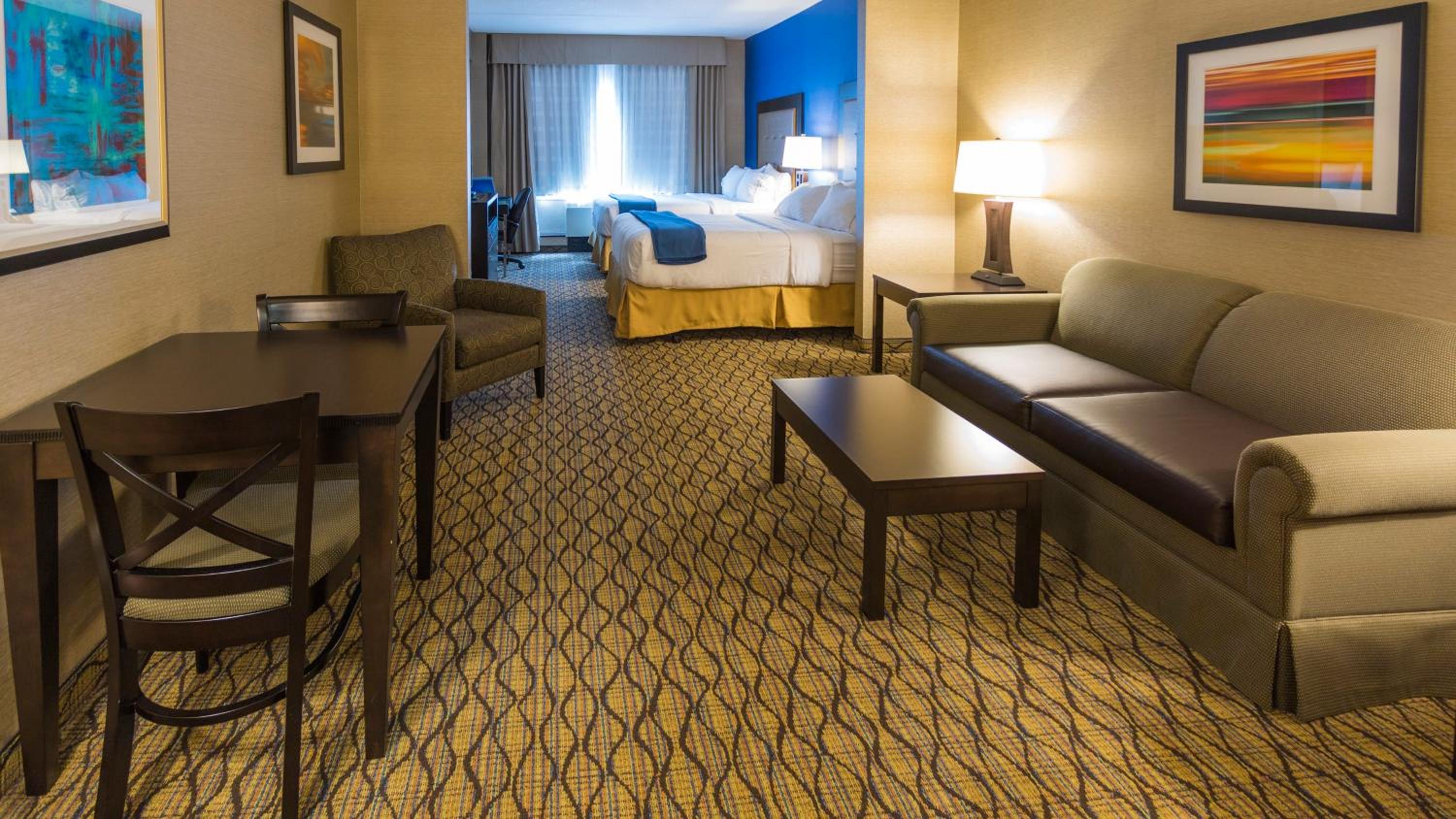 Thunder Bay Vacations - Holiday Inn Express Thunder Bay, an IHG Hotel - Property Image 1
