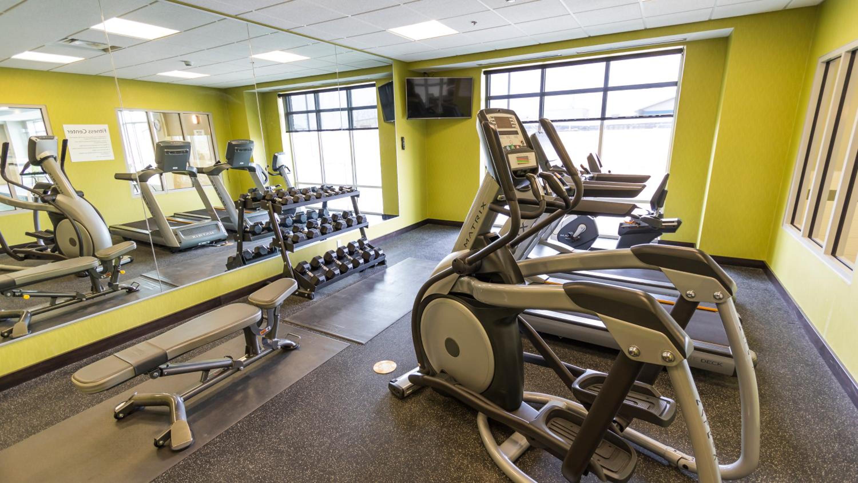 Thunder Bay Vacations - Holiday Inn Express Thunder Bay, an IHG Hotel - Property Image 3