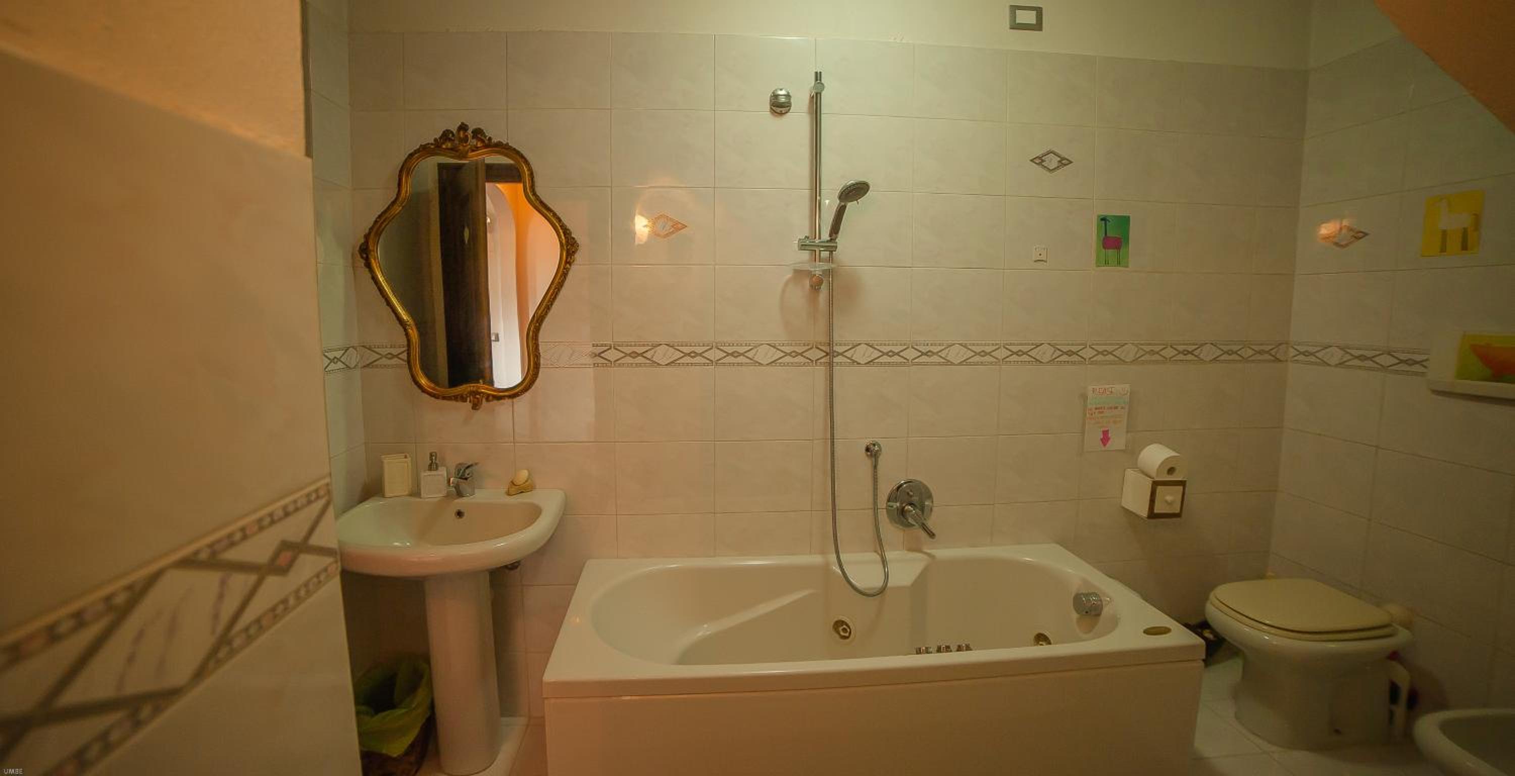 Photo 56