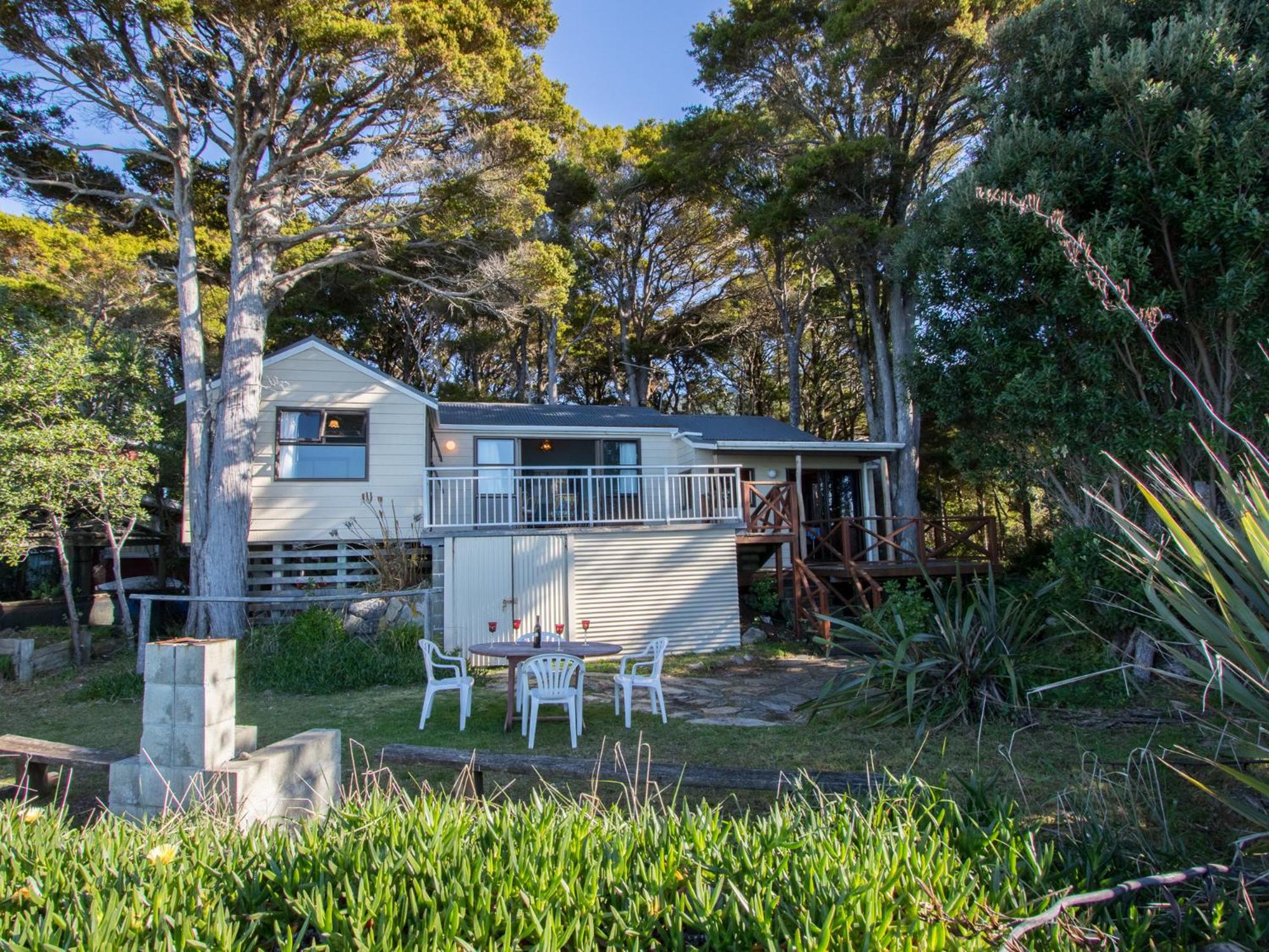 Matai Cottage - Pakawau Bach view 5
