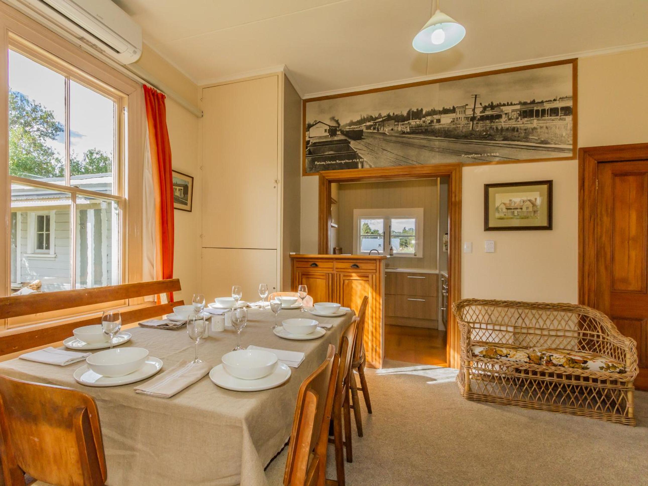 Kaha Cottage - Rangataua Holiday Home view 5