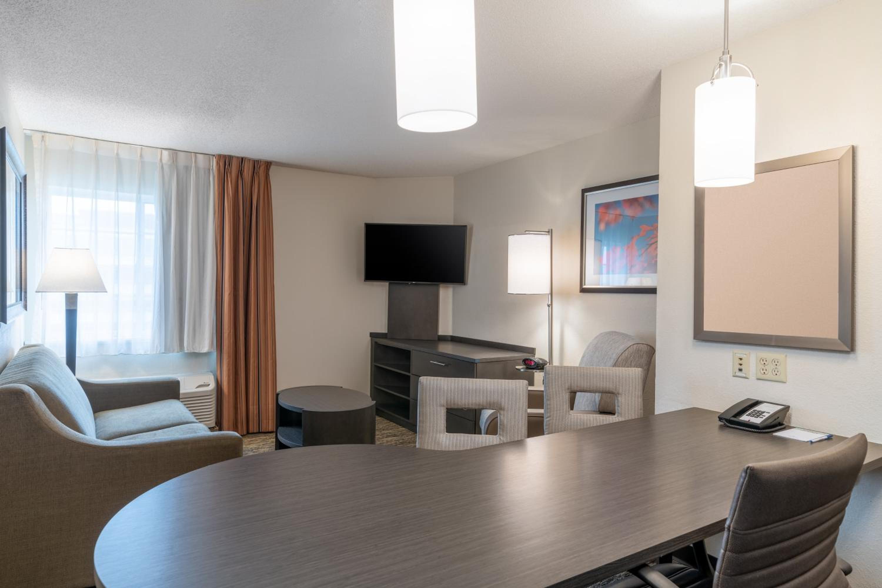 Candlewood Suites Washington-Dulles Herndon, an IHG Hotel - Property Image 6