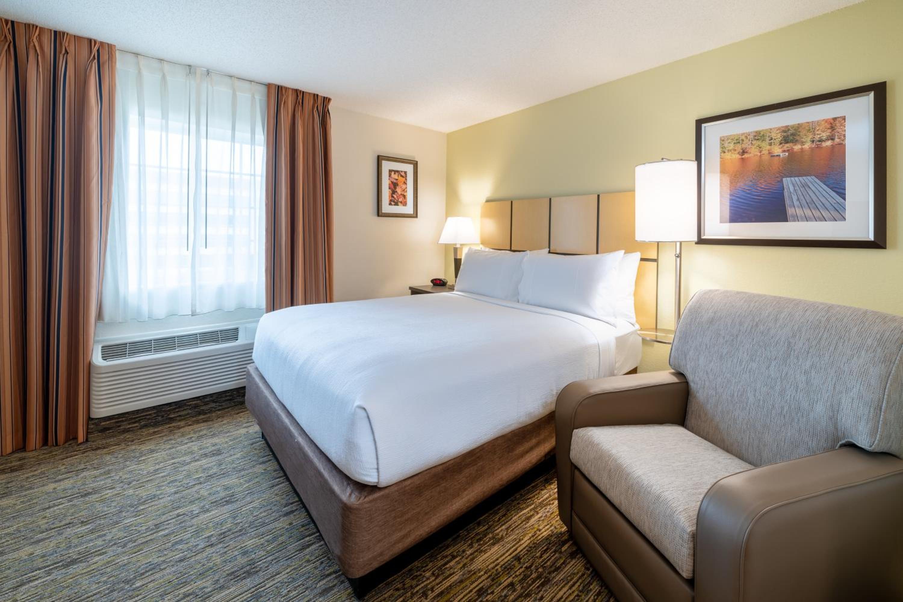 Candlewood Suites Washington-Dulles Herndon, an IHG Hotel - Property Image 17