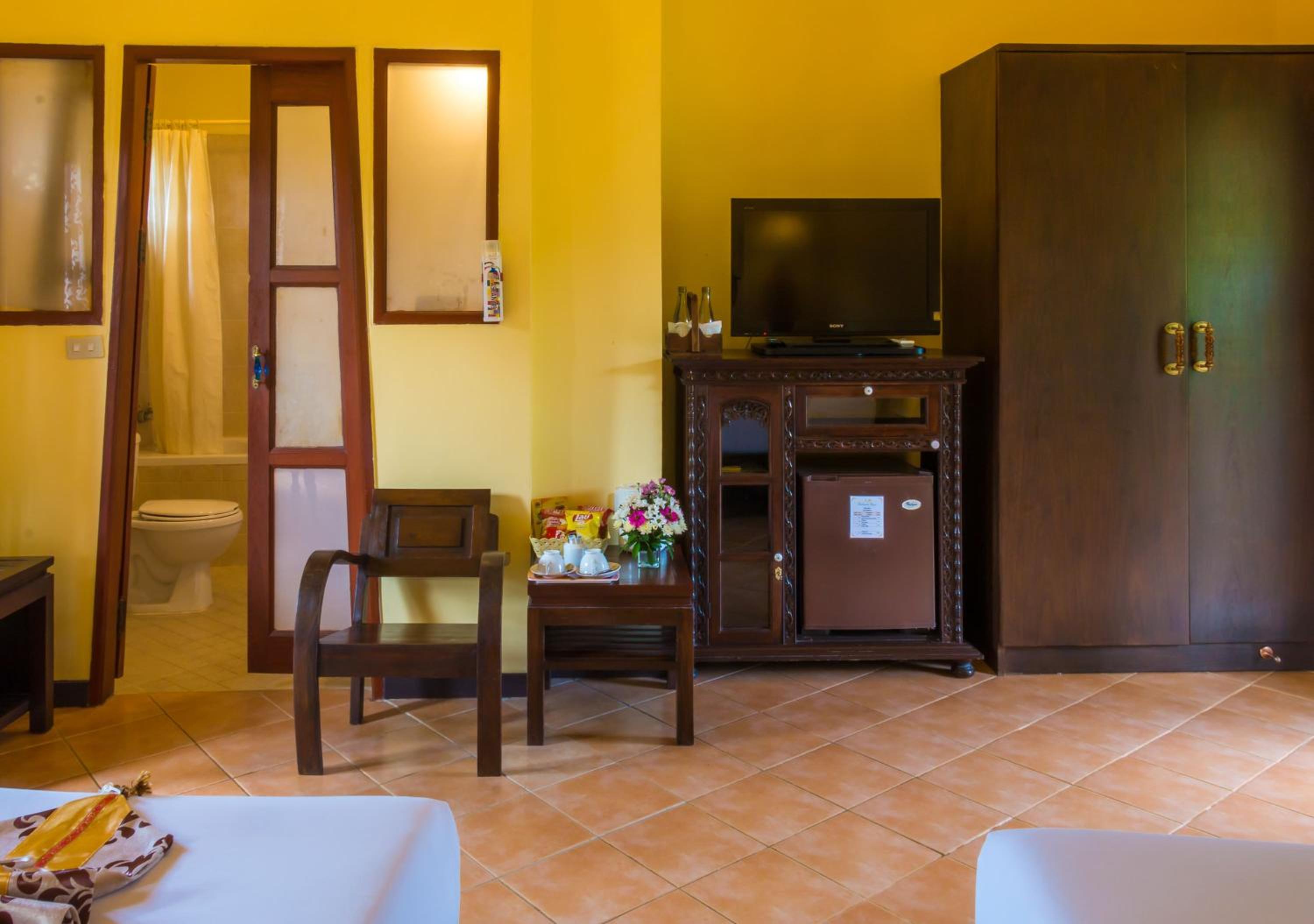 Phuwanalee Resort