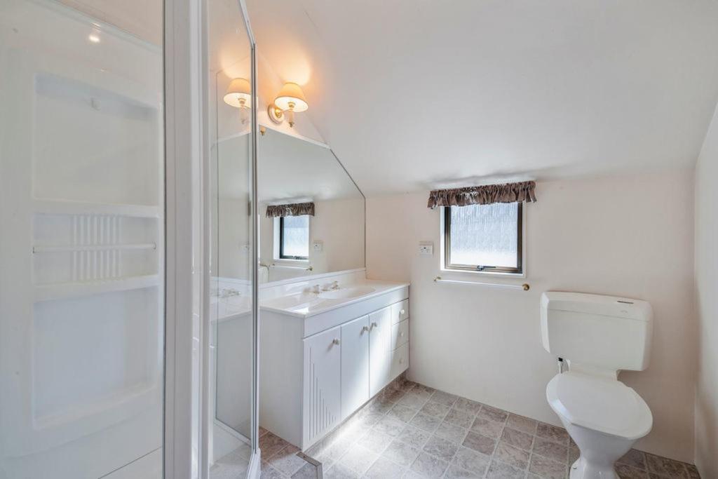 Fenworth - Taupo Holiday Home