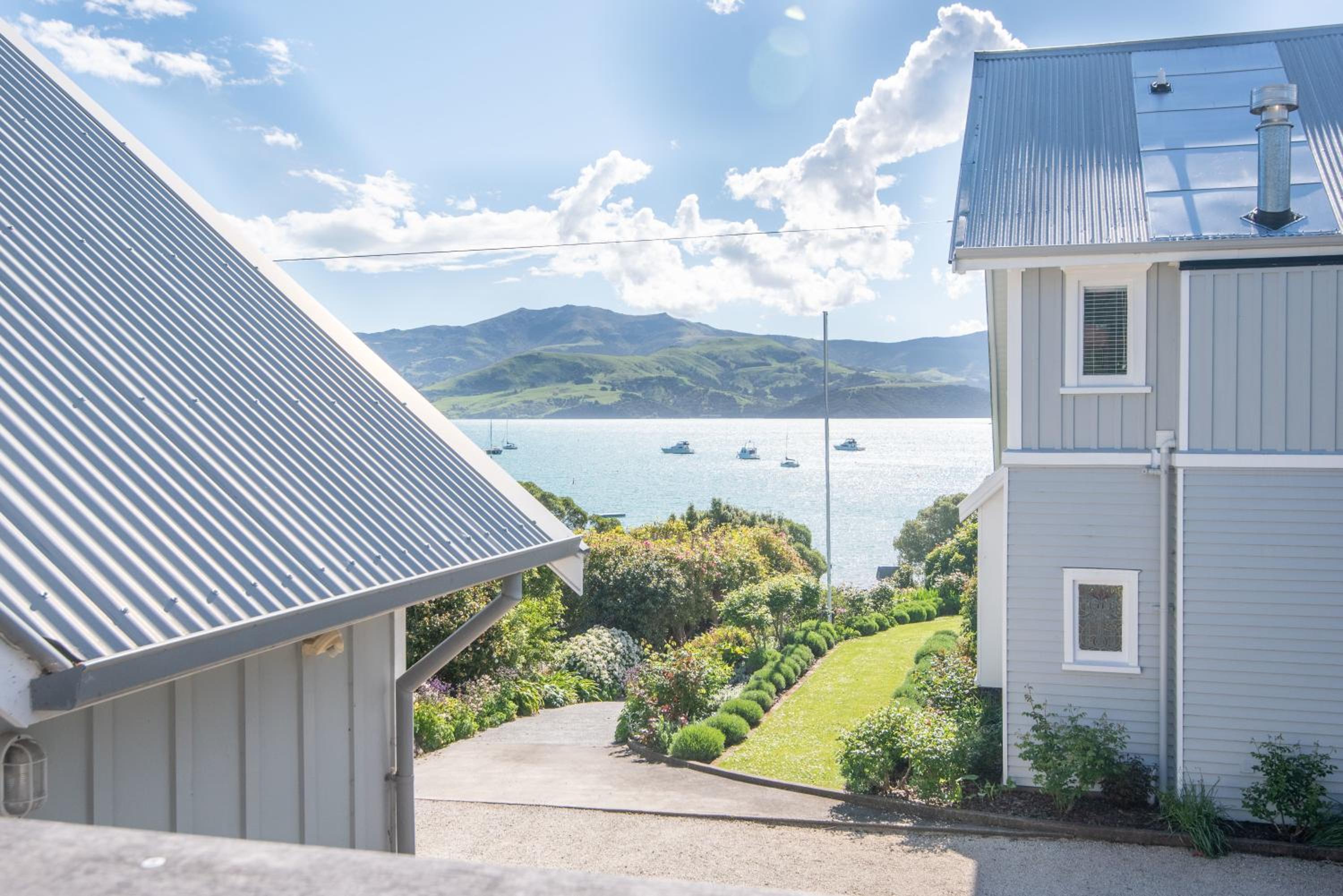 The Boathouse - Akaroa Holiday Home