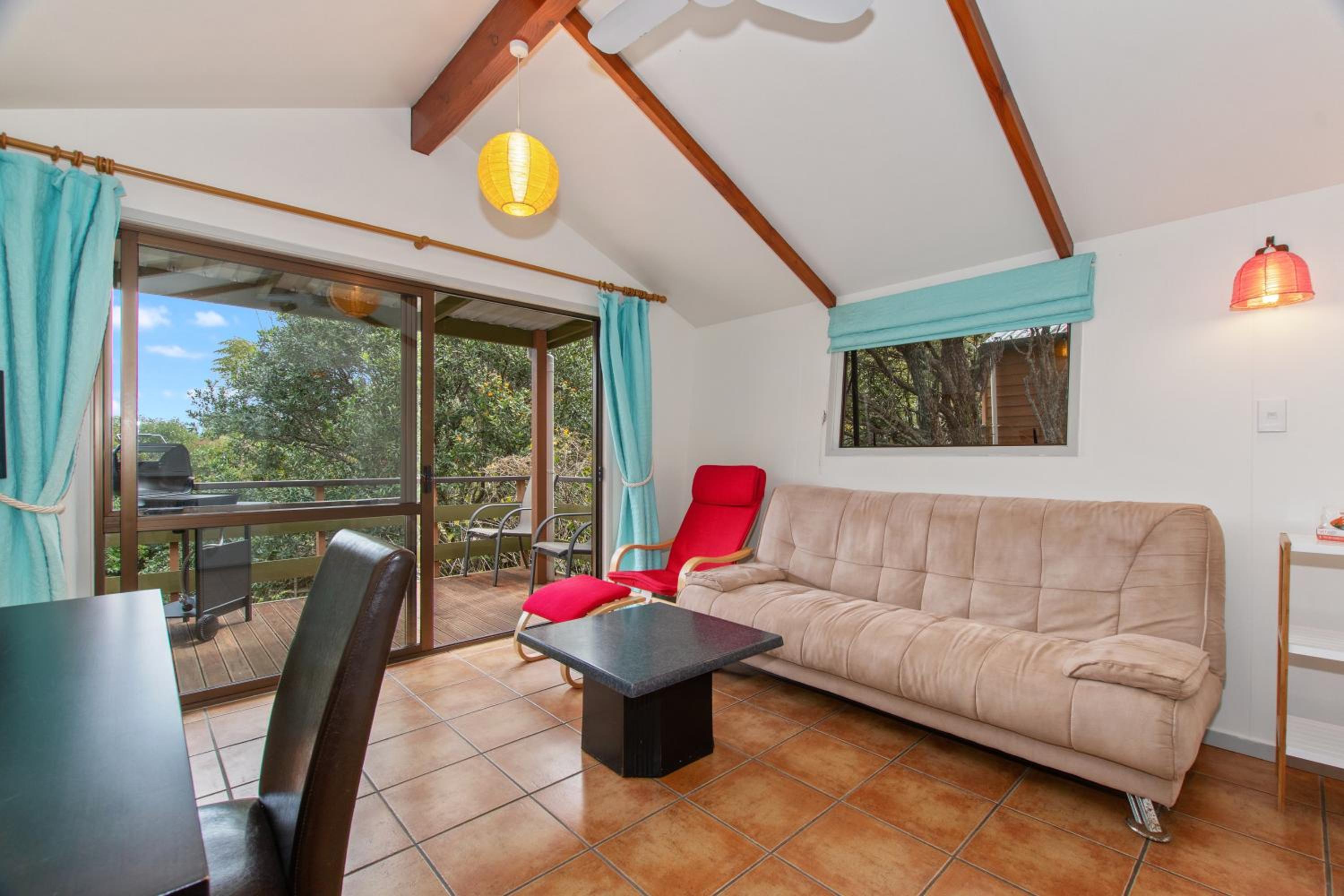 The Stables Wairoro Park - Russell Holiday Home view 5
