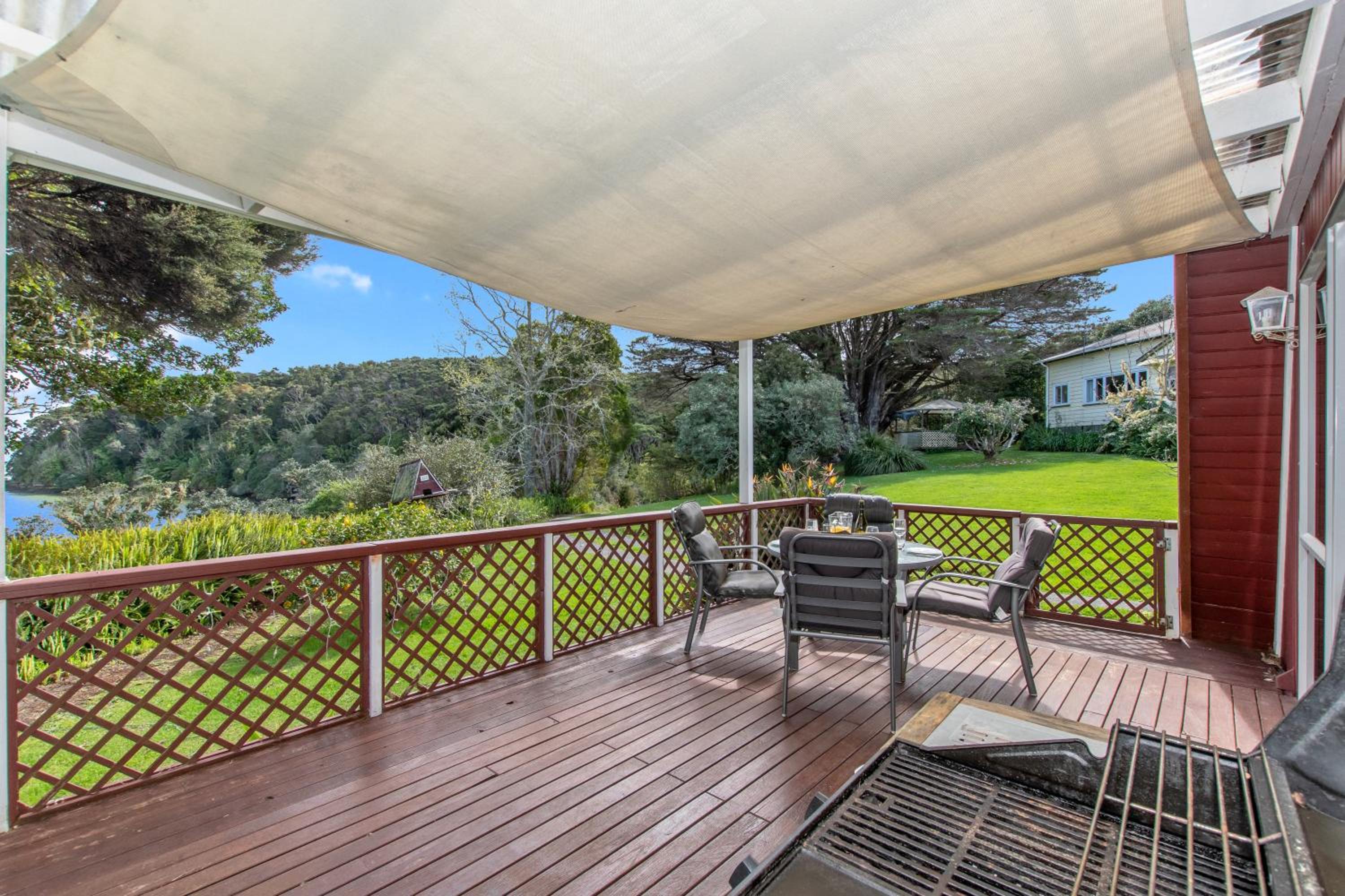 The Point House Wairoro Park - Russell Home view 5