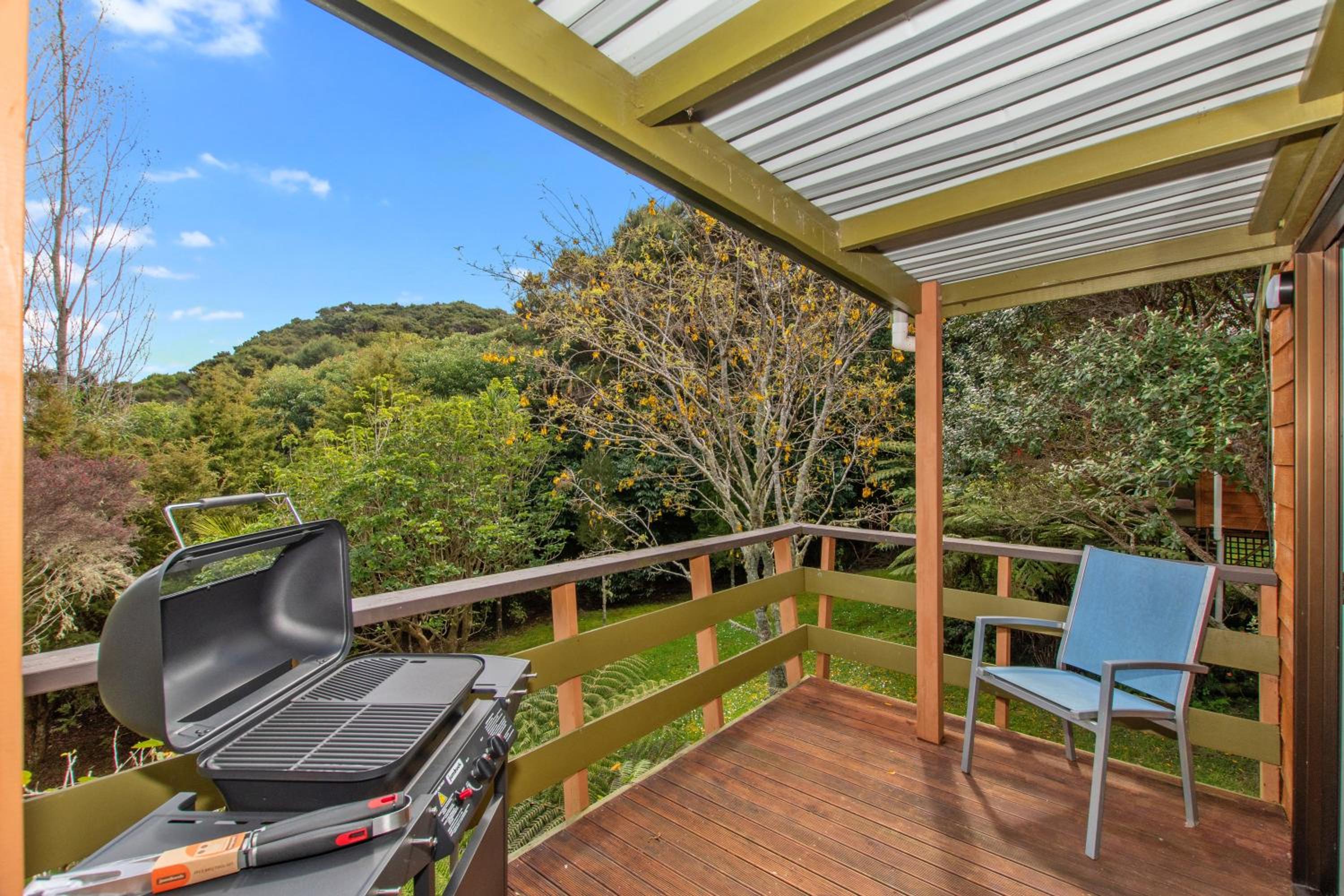 The Cowshed Wairoro Park - Russell Holiday Home view 2