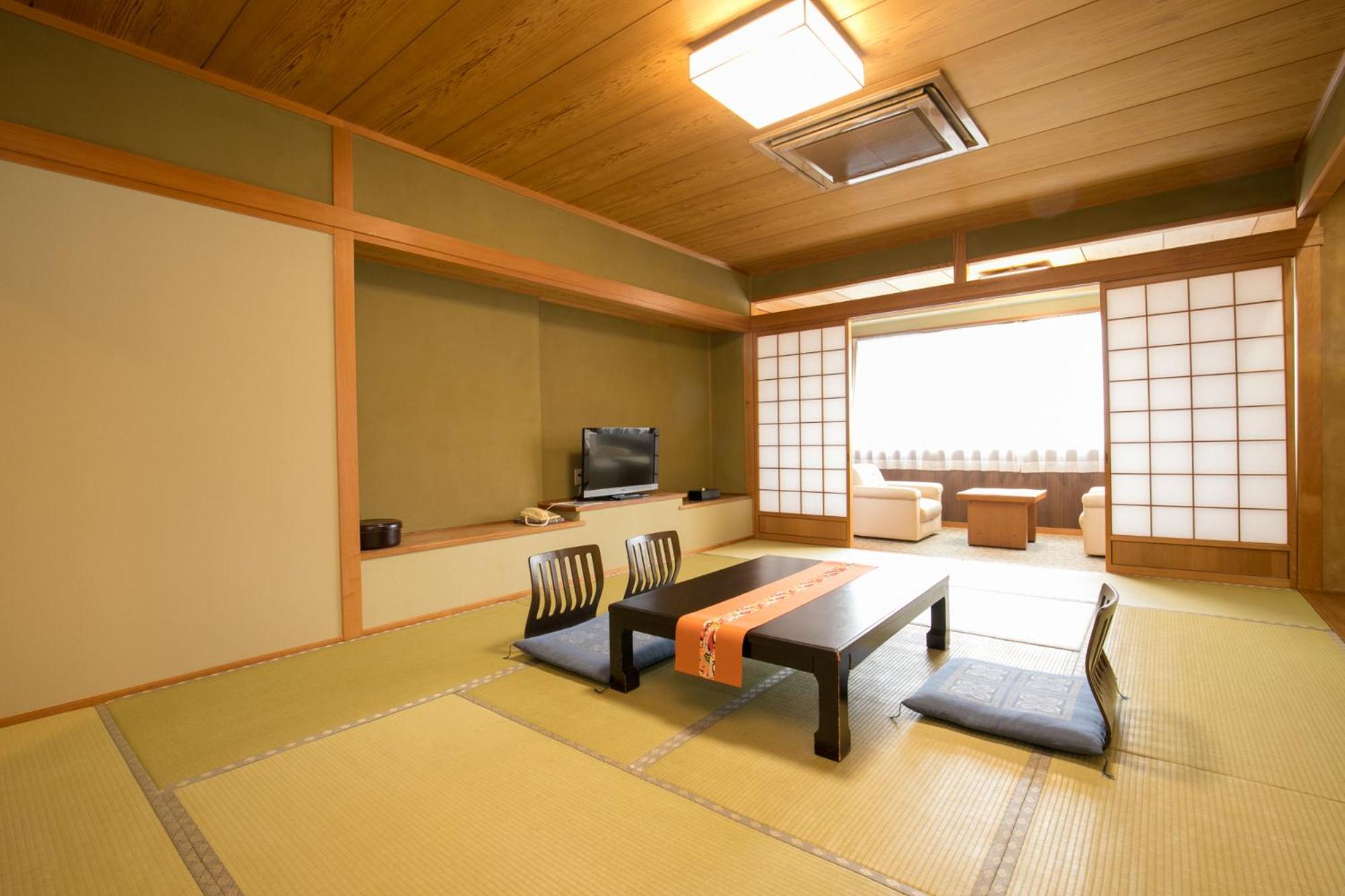 Hotel Takasago