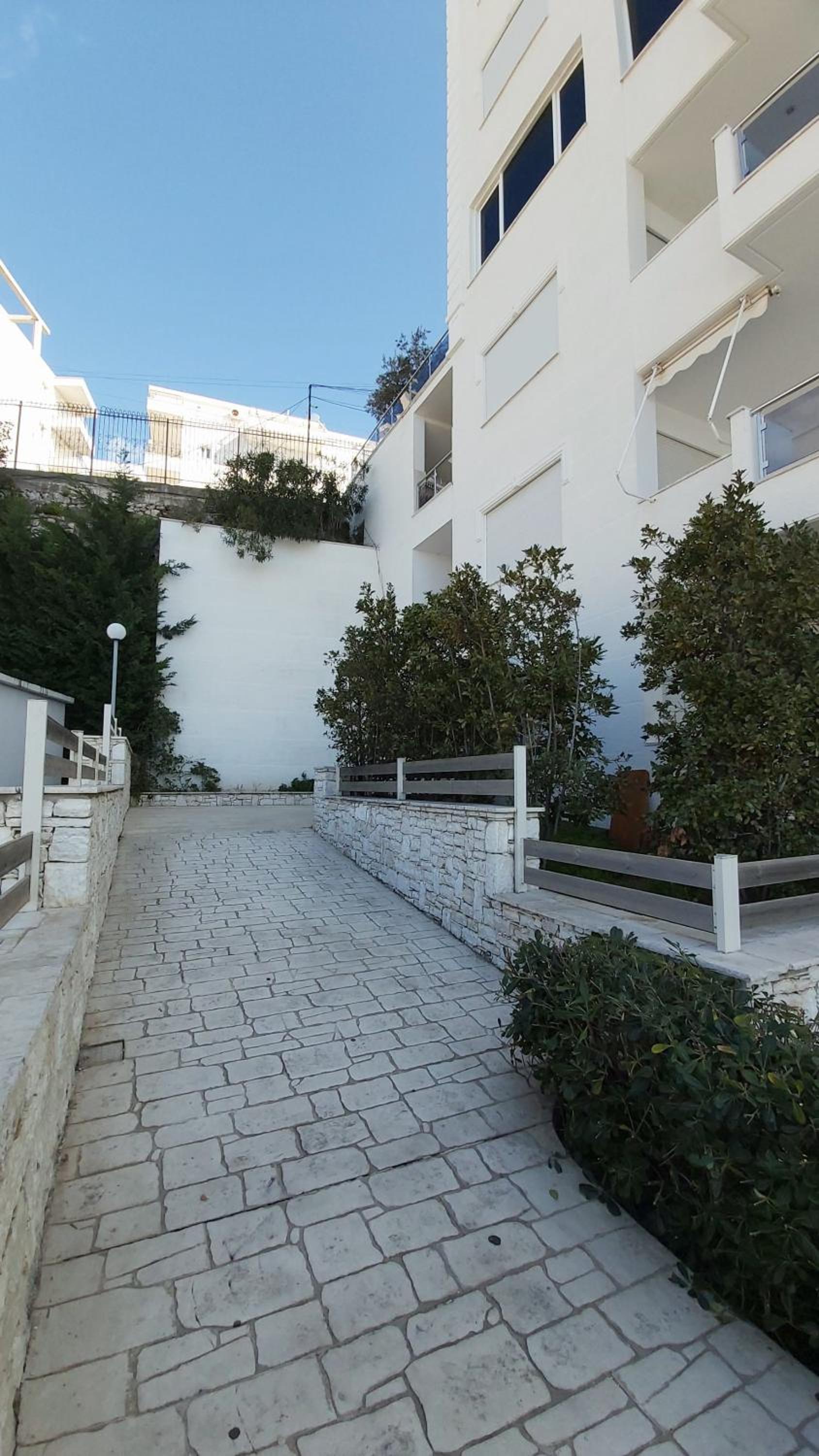 White Sea View Residence