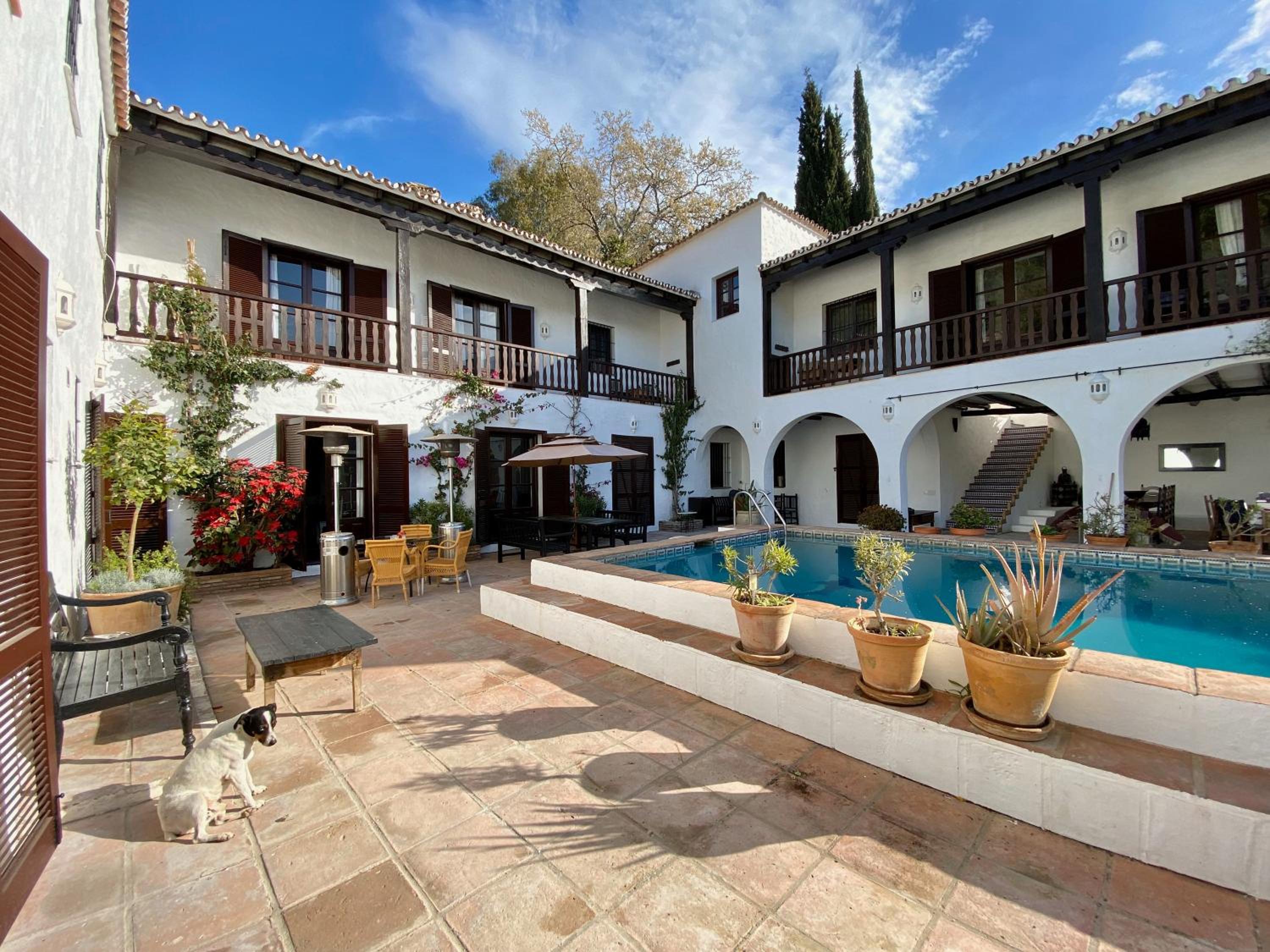 Hotel El Molino Estepona - Image 1