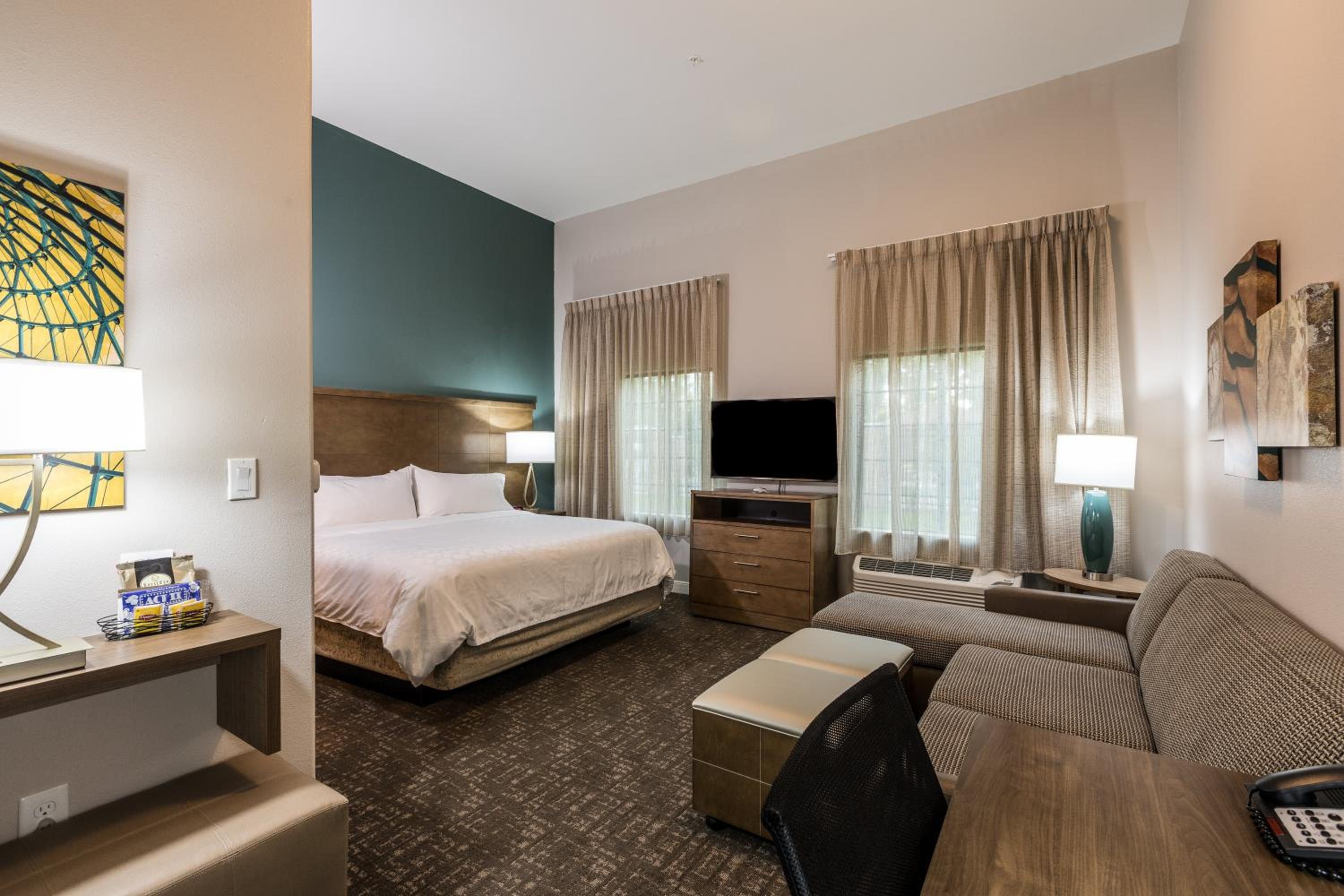 Staybridge Suites - Lake Jackson by IHG