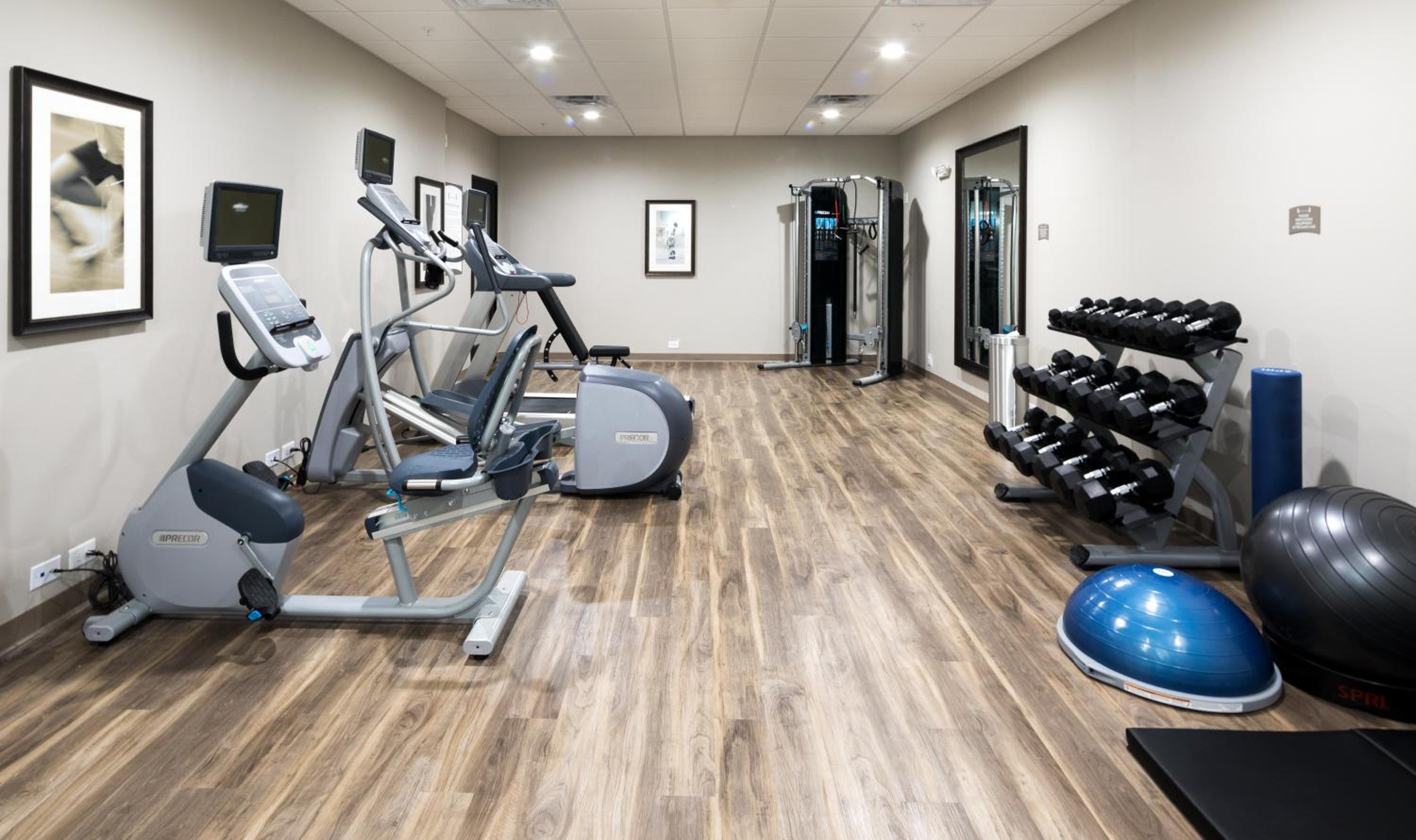 Staybridge Suites - Lake Jackson by IHG