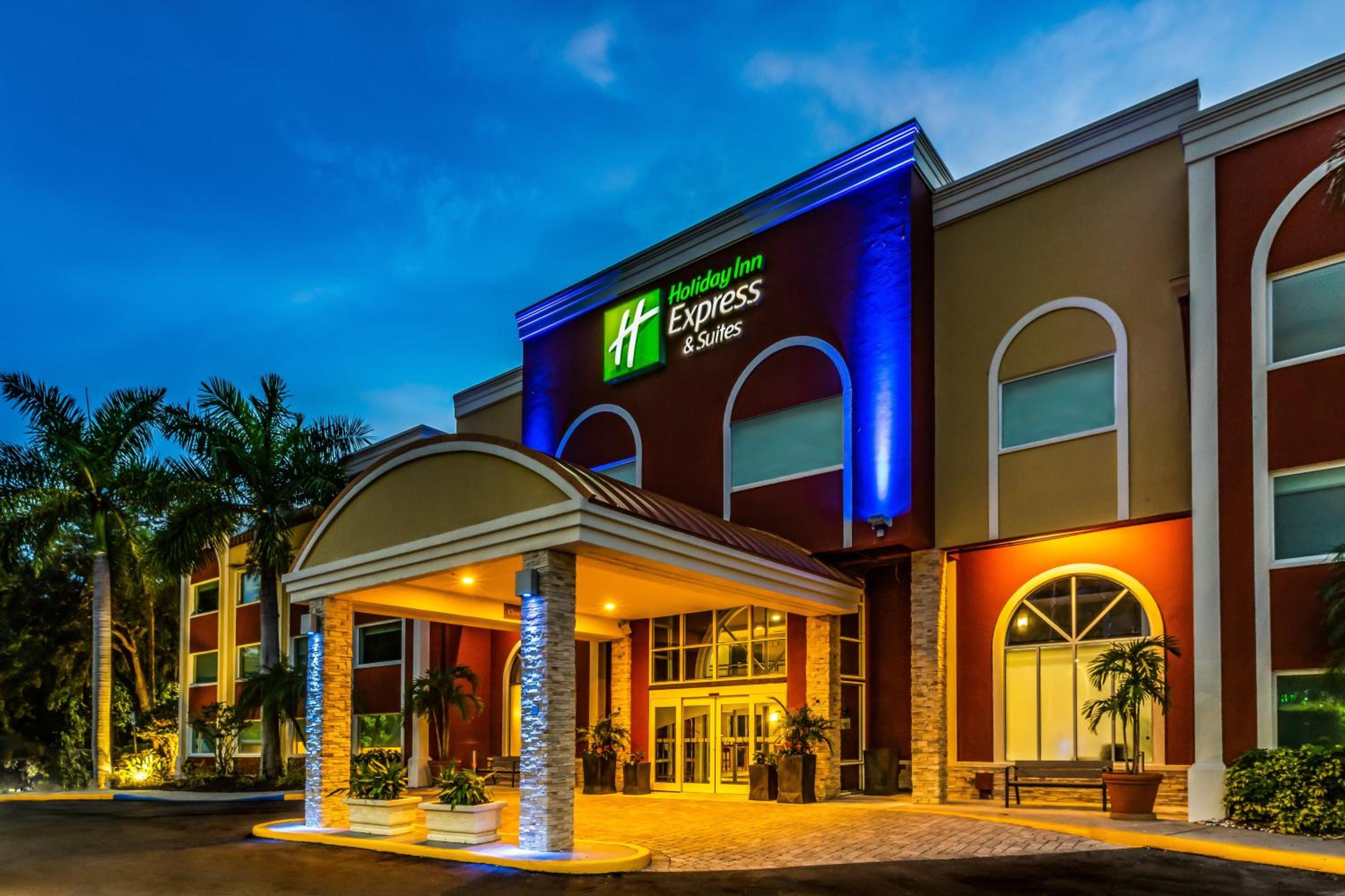Miscellaneous Market Vacations - Holiday Inn Express Hotel  Suites Bradenton West, an IHG Hotel - Property Image 4