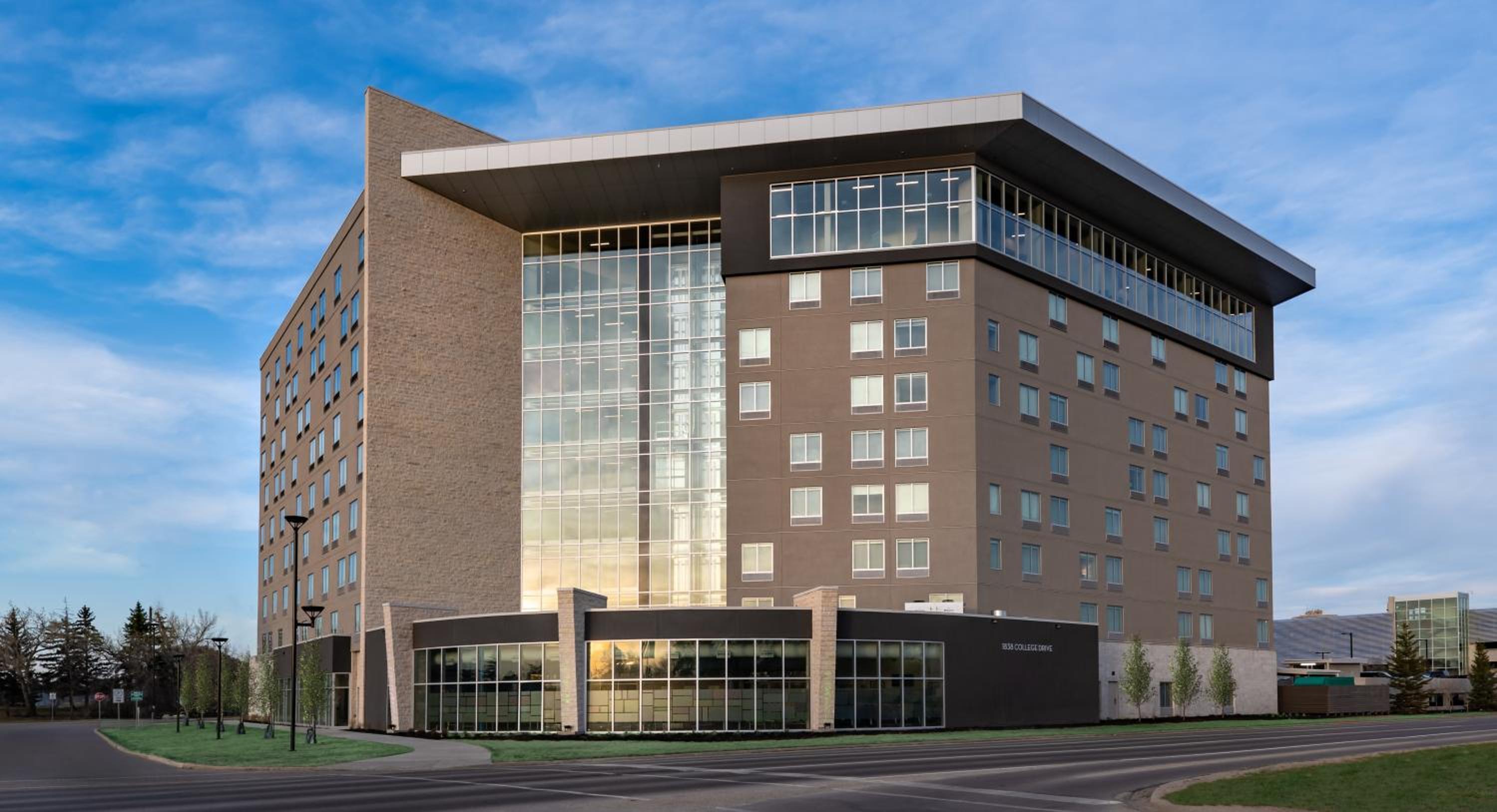 Hotel Holiday Inn Express & Suites - Saskatoon East - University, an IHG Hotel - Image 1