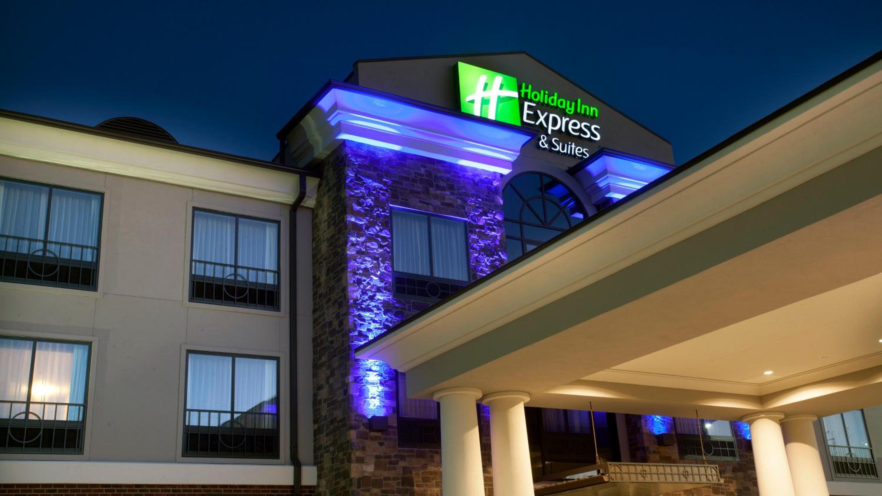 Morgan City Vacations - Holiday Inn Express Hotel  Suites Morgan City- Tiger Island, an IHG Hotel - Property Image 2