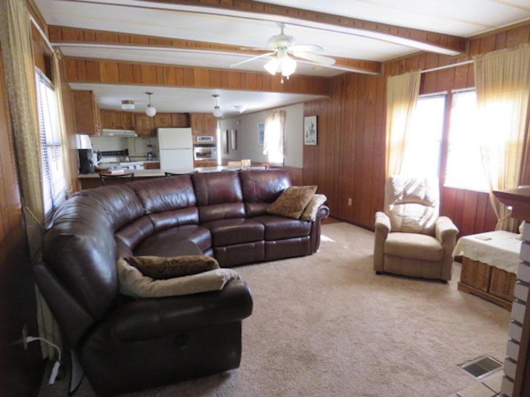 Serenity Views Bungalow - Close to City and Parkway! view 3