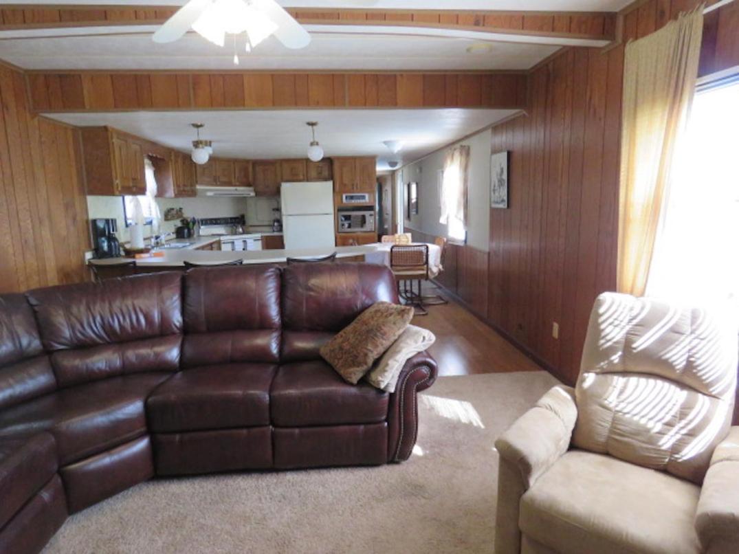 Serenity Views Bungalow - Close to City and Parkway! view 5
