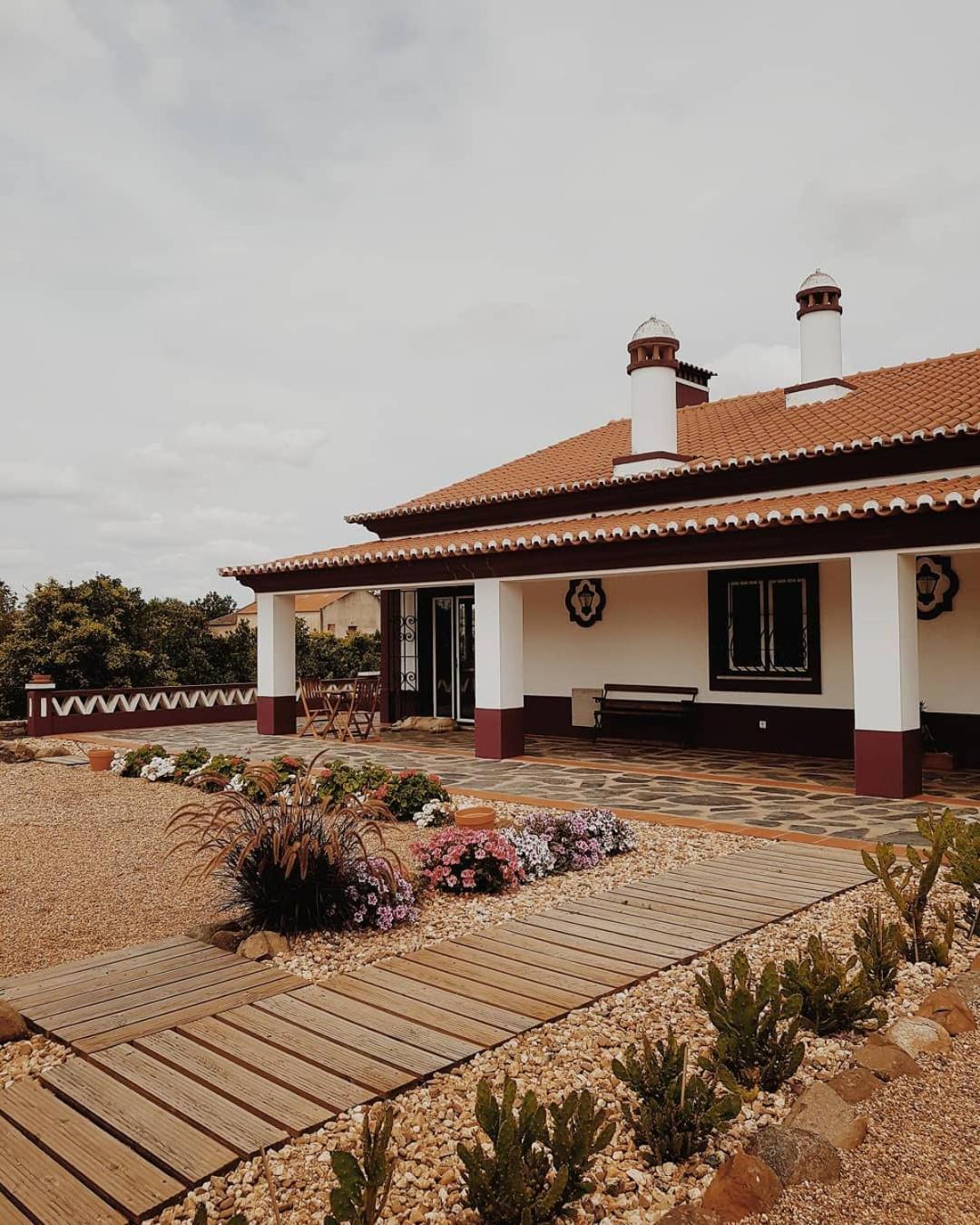 Hotel Monte da Floresta B&B - Image 1